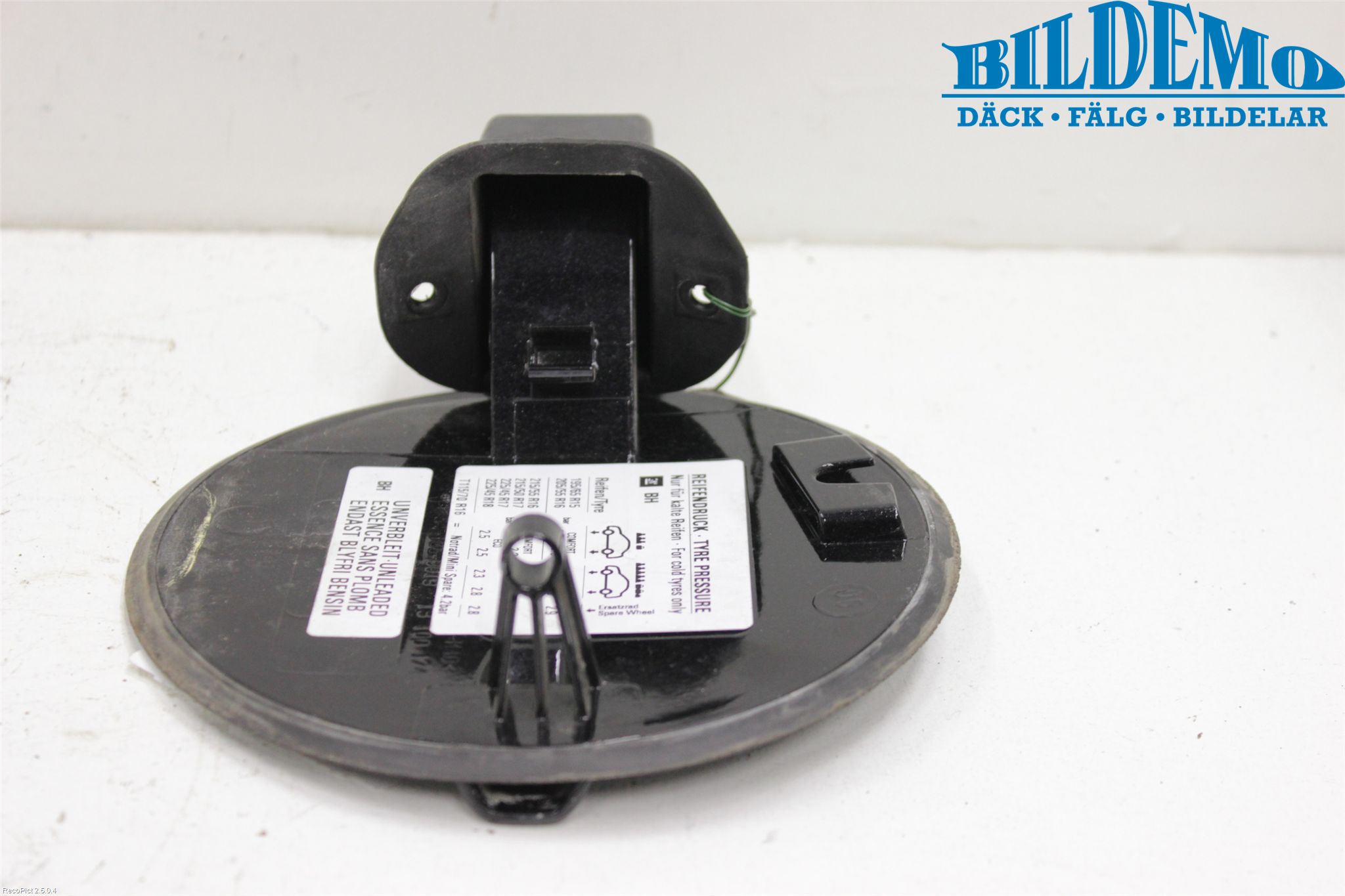 Opel VECTRA C 06-08 Tanklucka