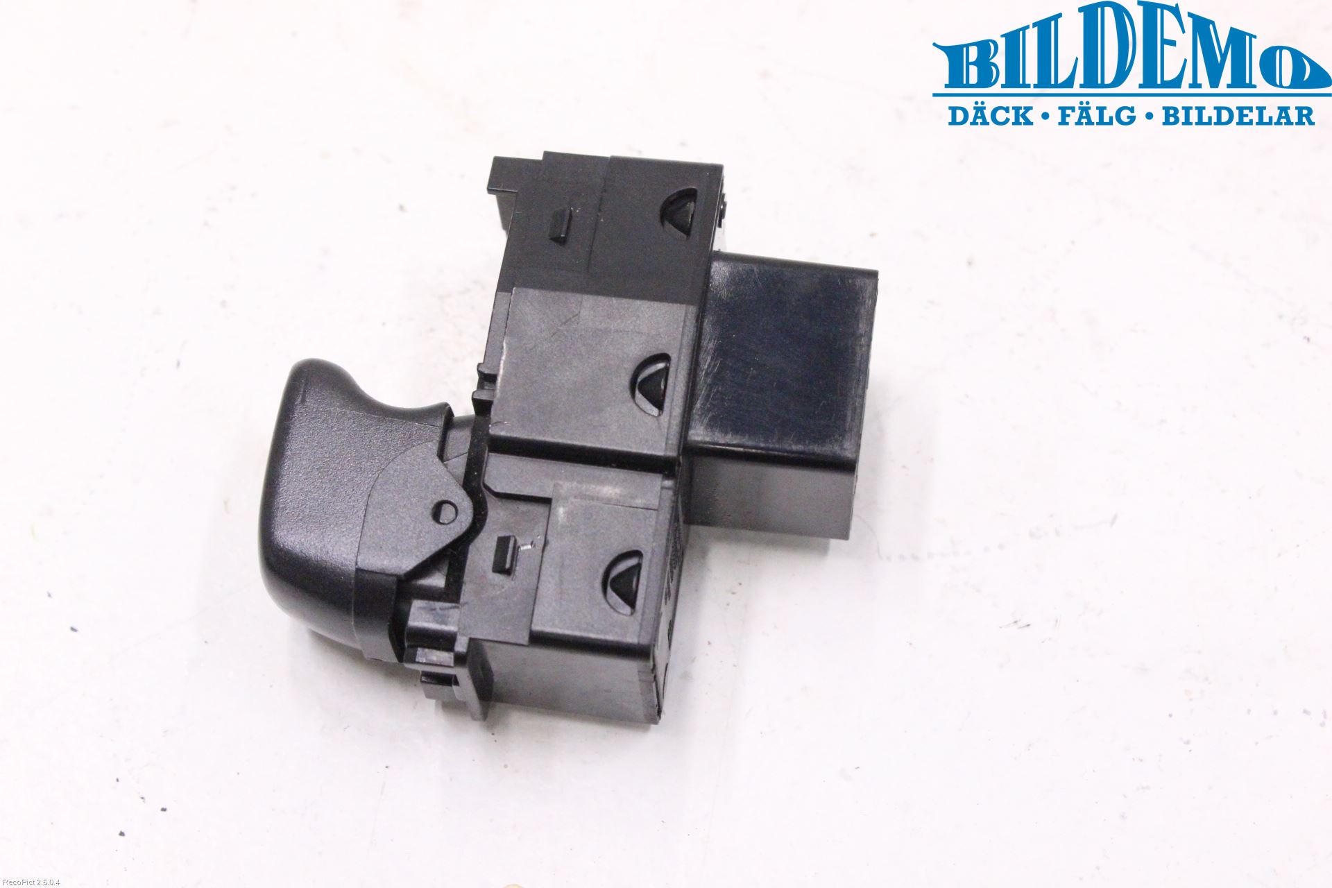 Volvo V70 05-08 Strömställare Elhiss