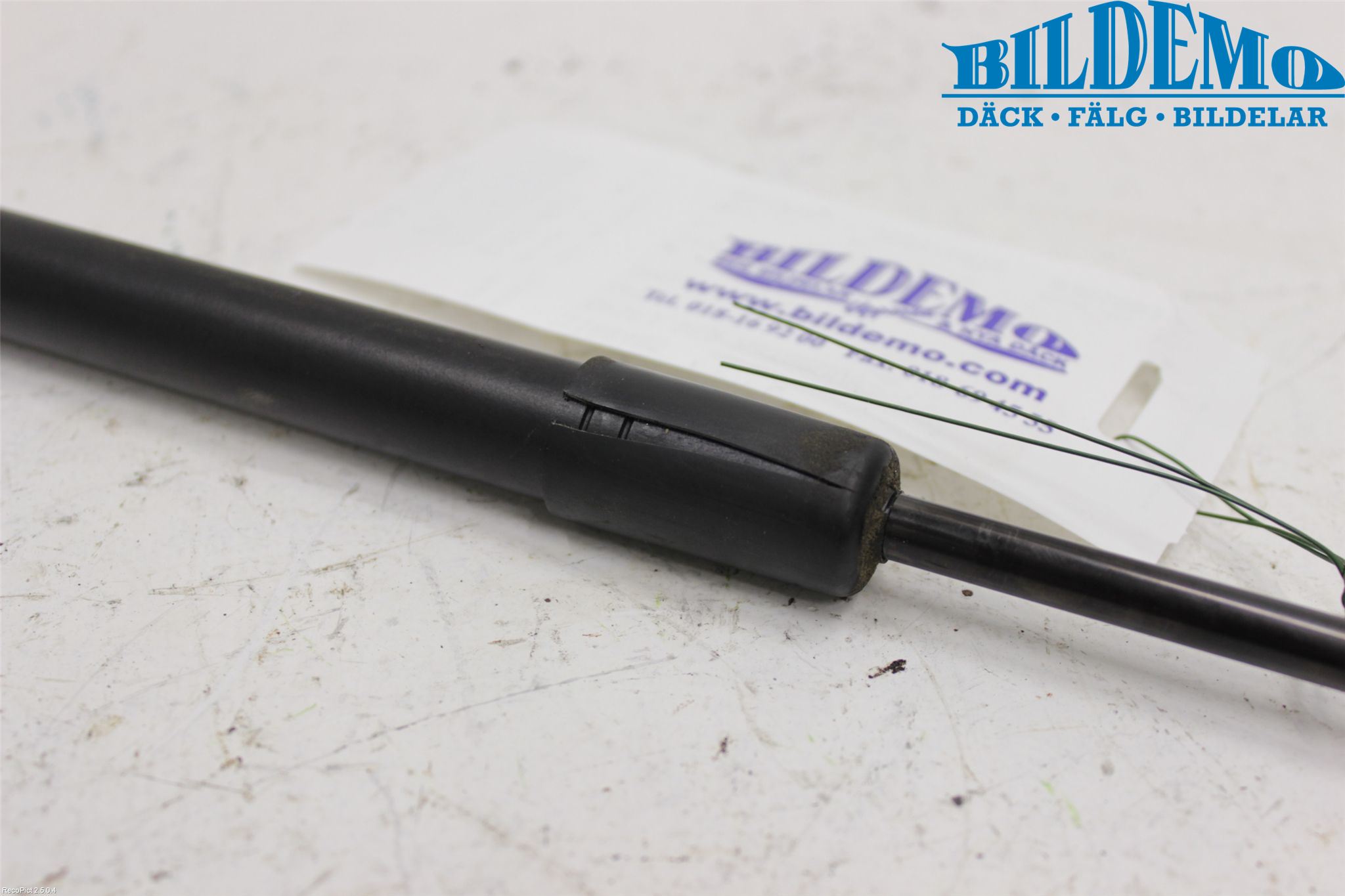 Opel ASTRA H 04-12 Gasfjäder Motorhuv