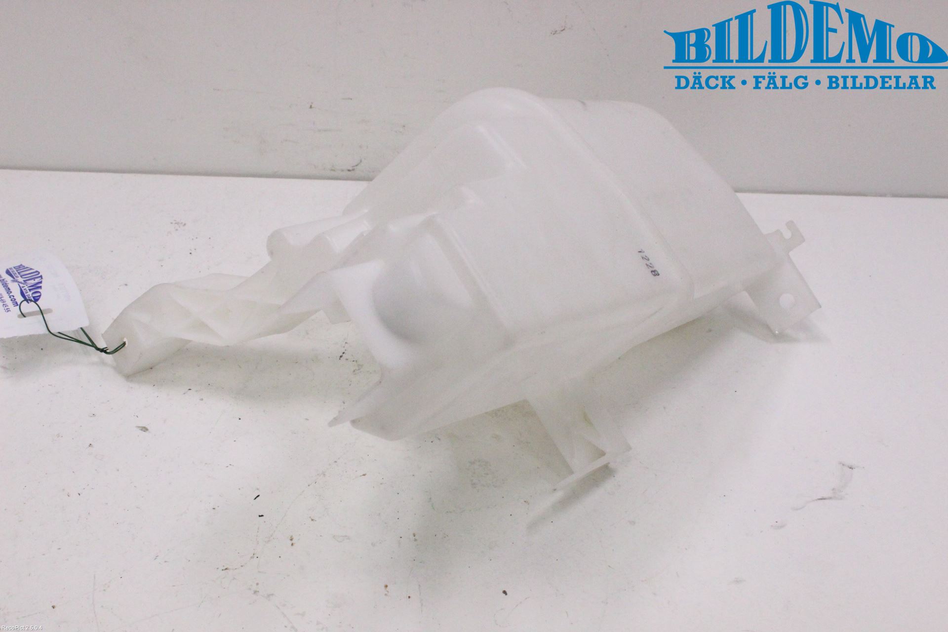 Nissan NV200/NV200 COMBI Spolartank Vindruta
