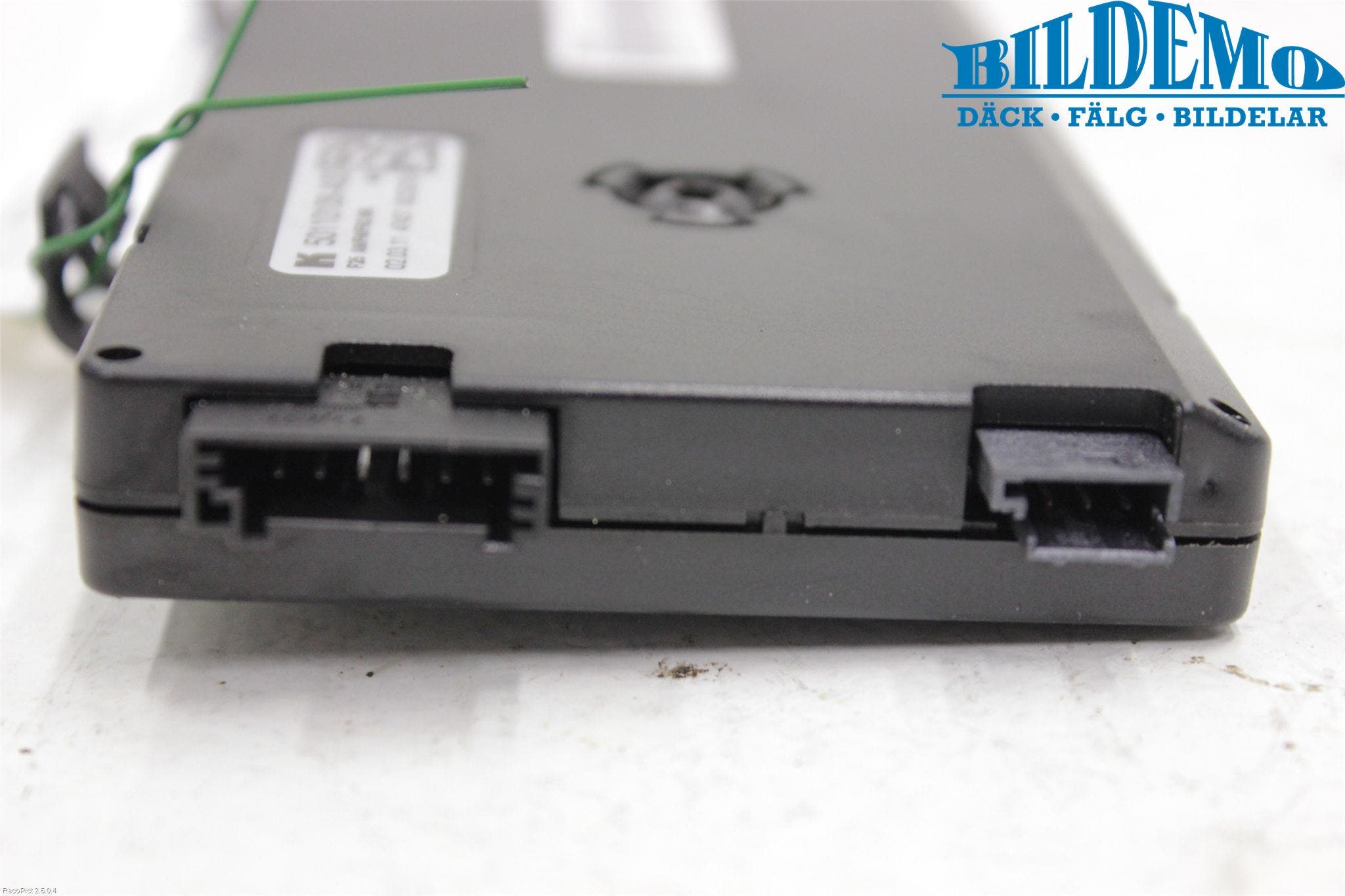 BMW X3 F25 10-17 Antennförstärkare