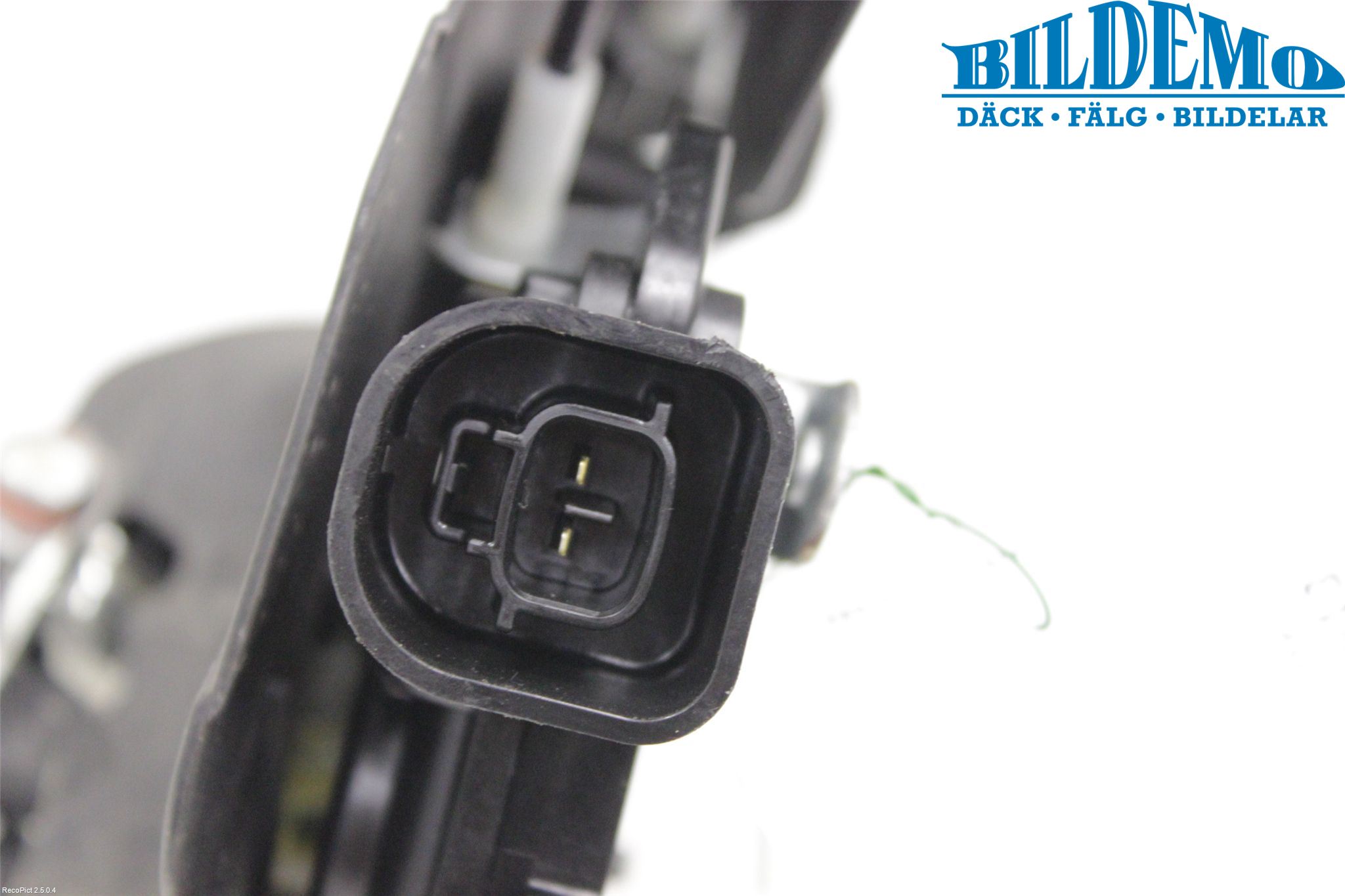 Toyota RAV 4 00-06 Låskista-Dörrlås