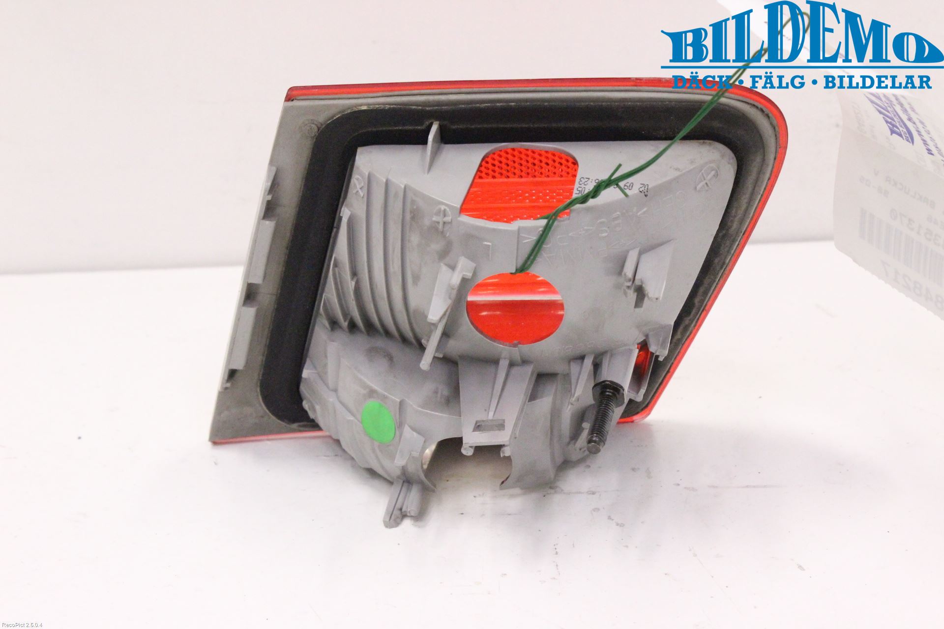 BMW 3 E46      98-05 Bakljus Lucka Vä