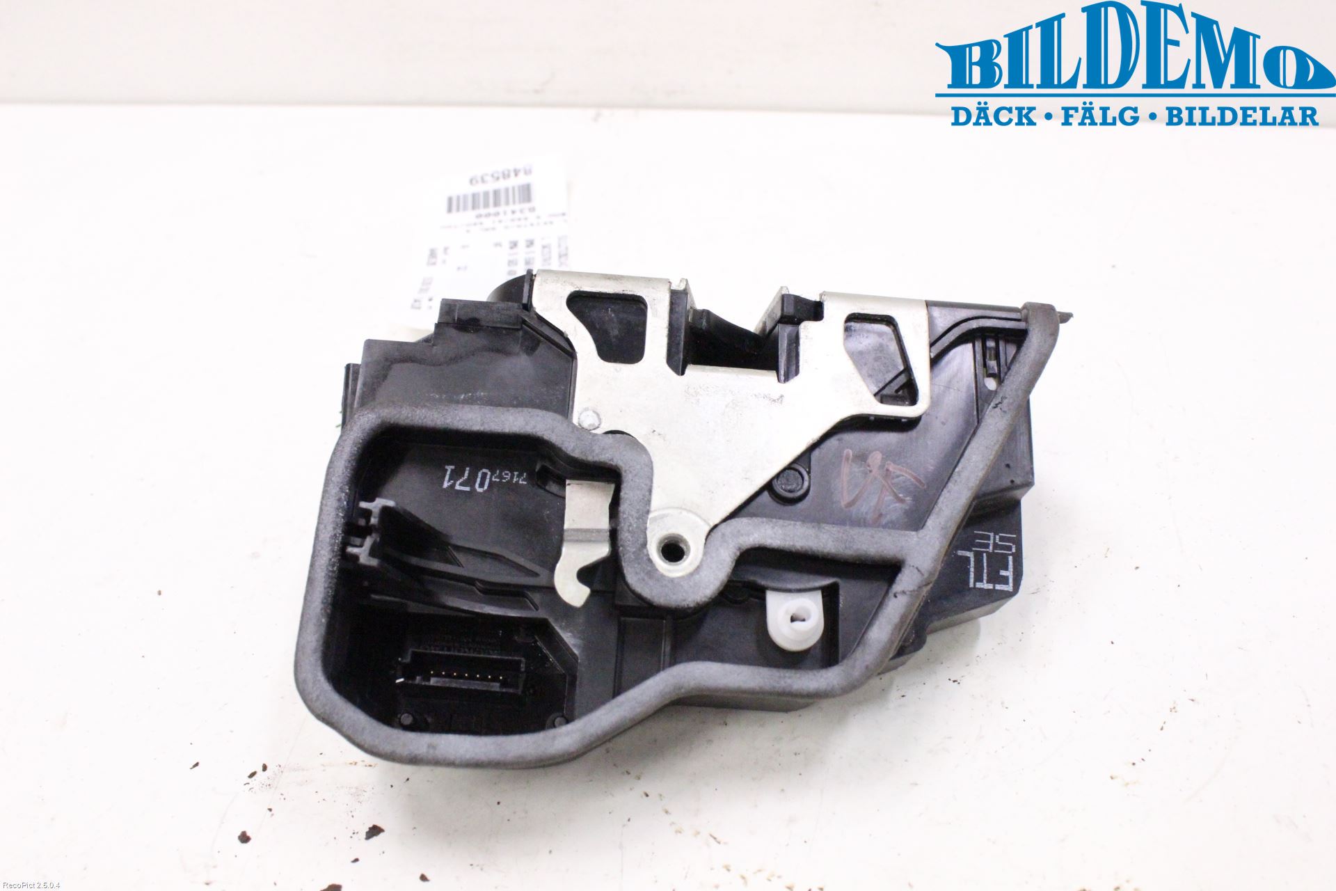 BMW 5 E60/61 Sed/Tou 02-10 Låskista-Dörrlås