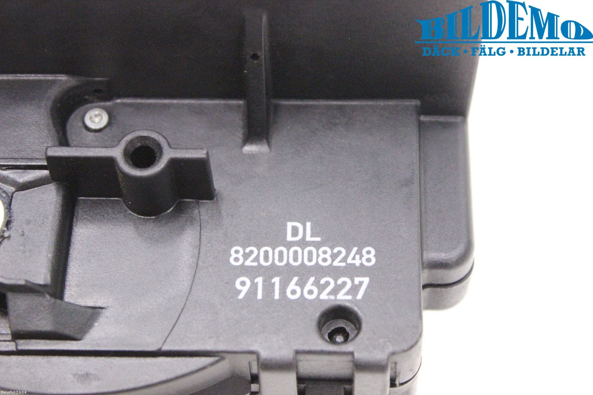 Opel VIVARO 01-14 Låskista-Dörrlås