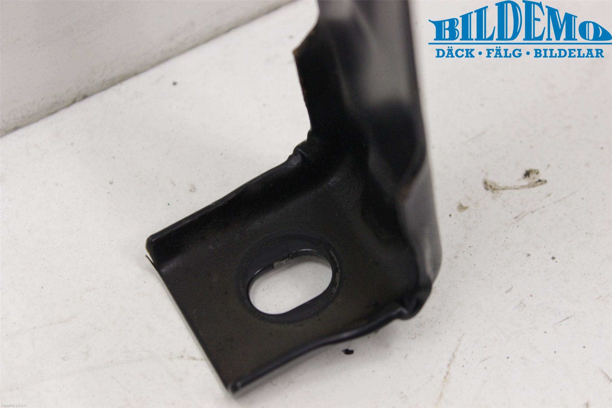 Mercedes-Benz MB SPRINTER (W906) 06-18 Bränsletanksband