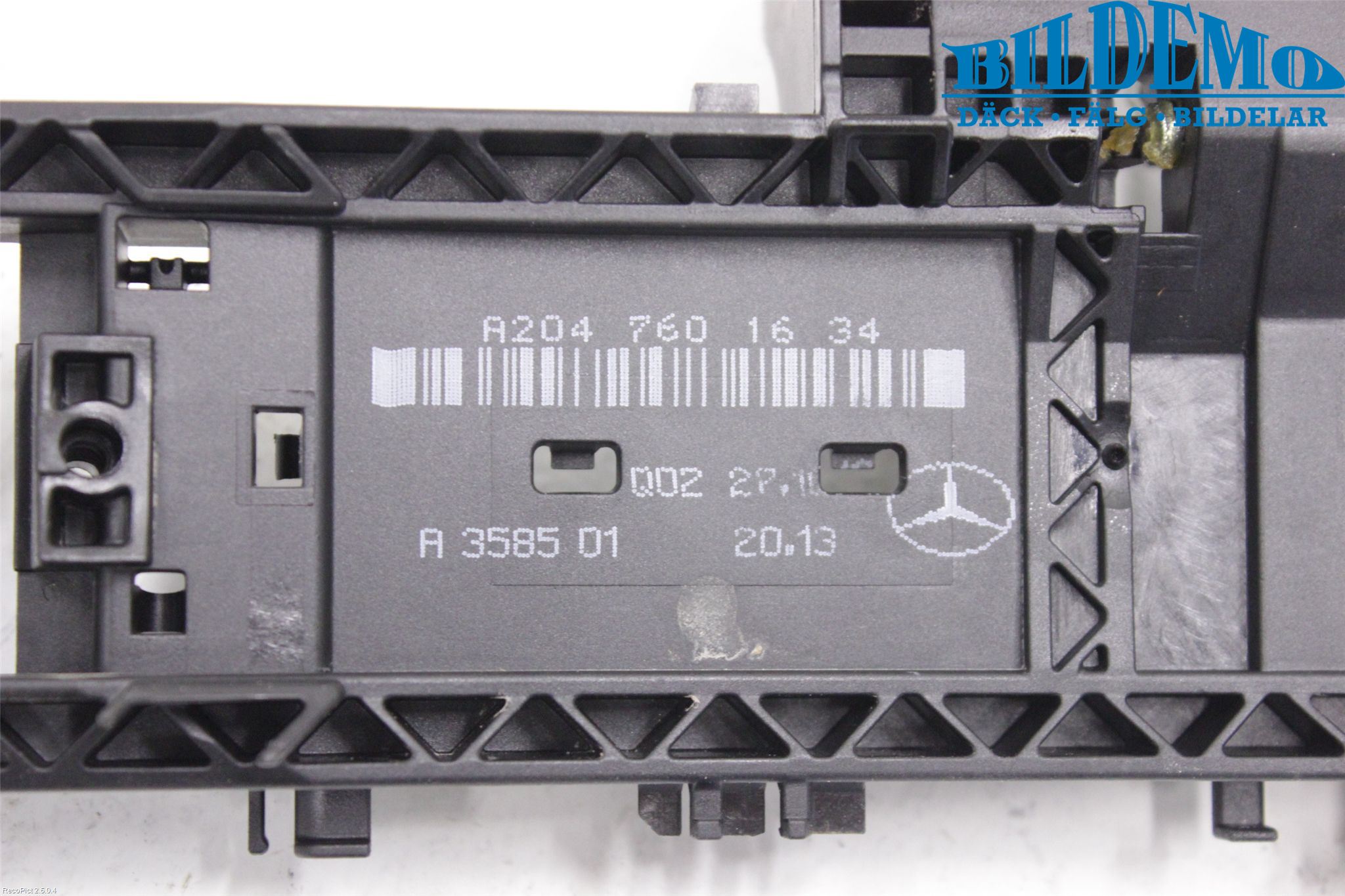Mercedes-Benz MB E-KLASS (W212) 09-16 Dörrhandtag Yttre Hö