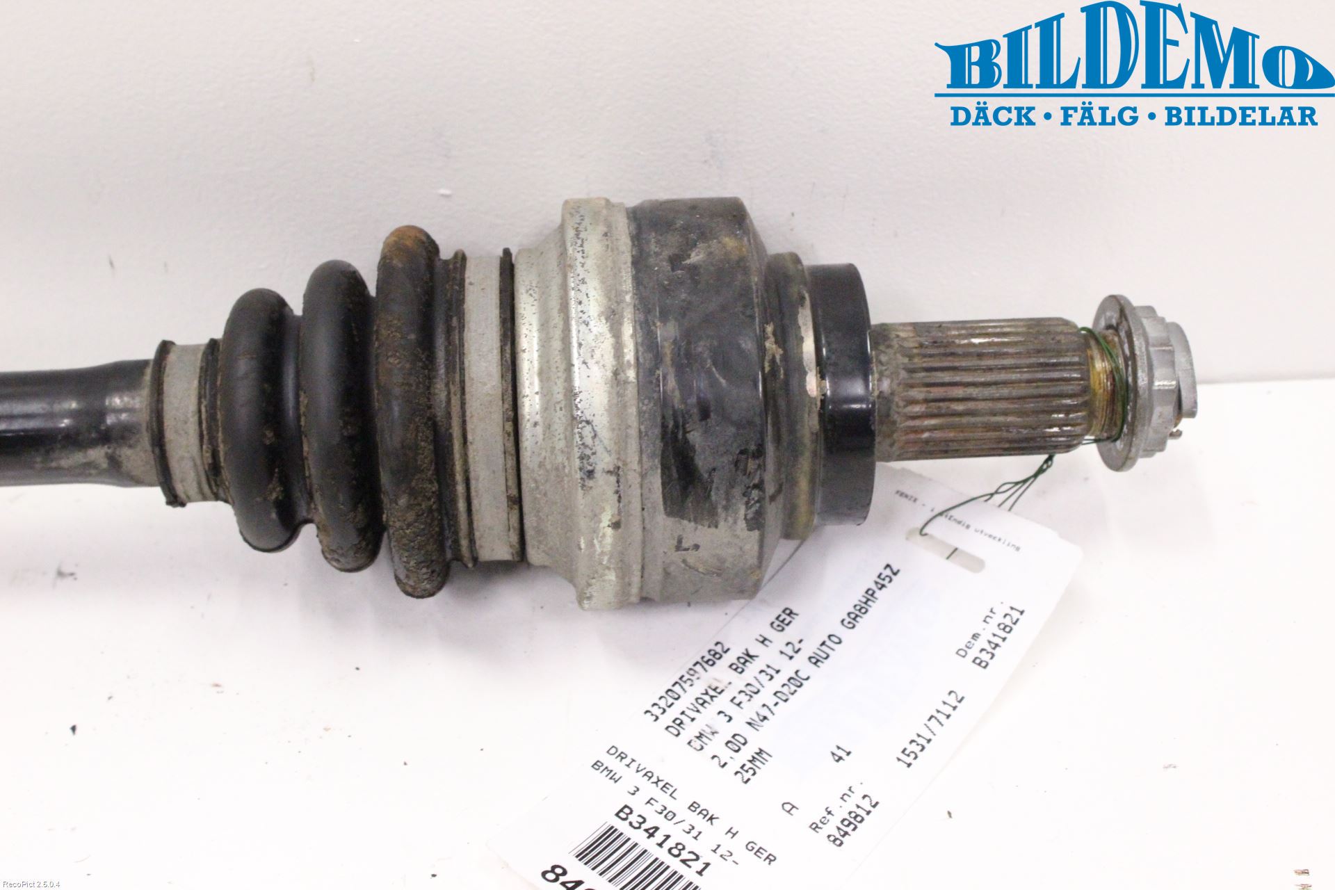 BMW 3 F30/F31/F80 12-19 Drivaxel Bak Höger