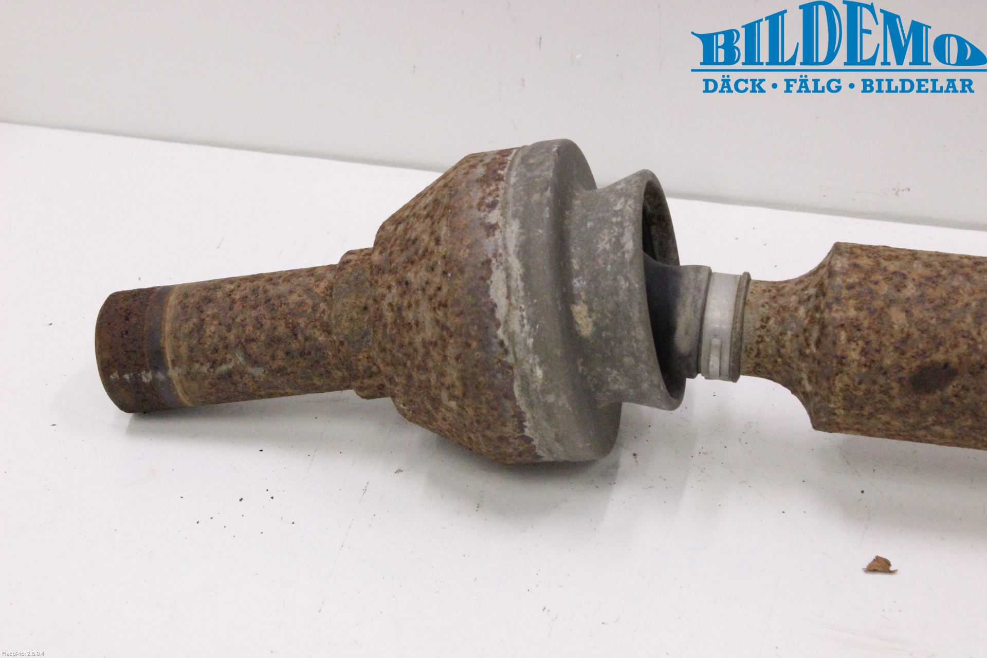 Dodge PICK UP RAM 81- Mellanaxel Främre