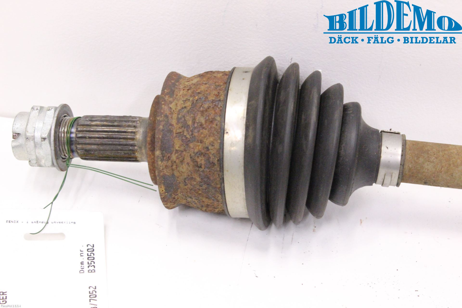 Ford KA 09-16 Drivaxel Fram Höger