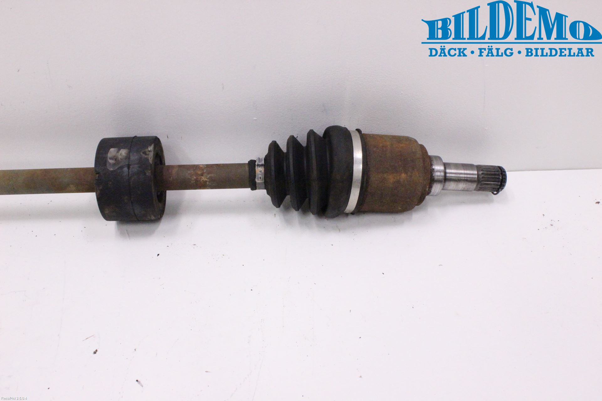 Ford KA 09-16 Drivaxel Fram Höger