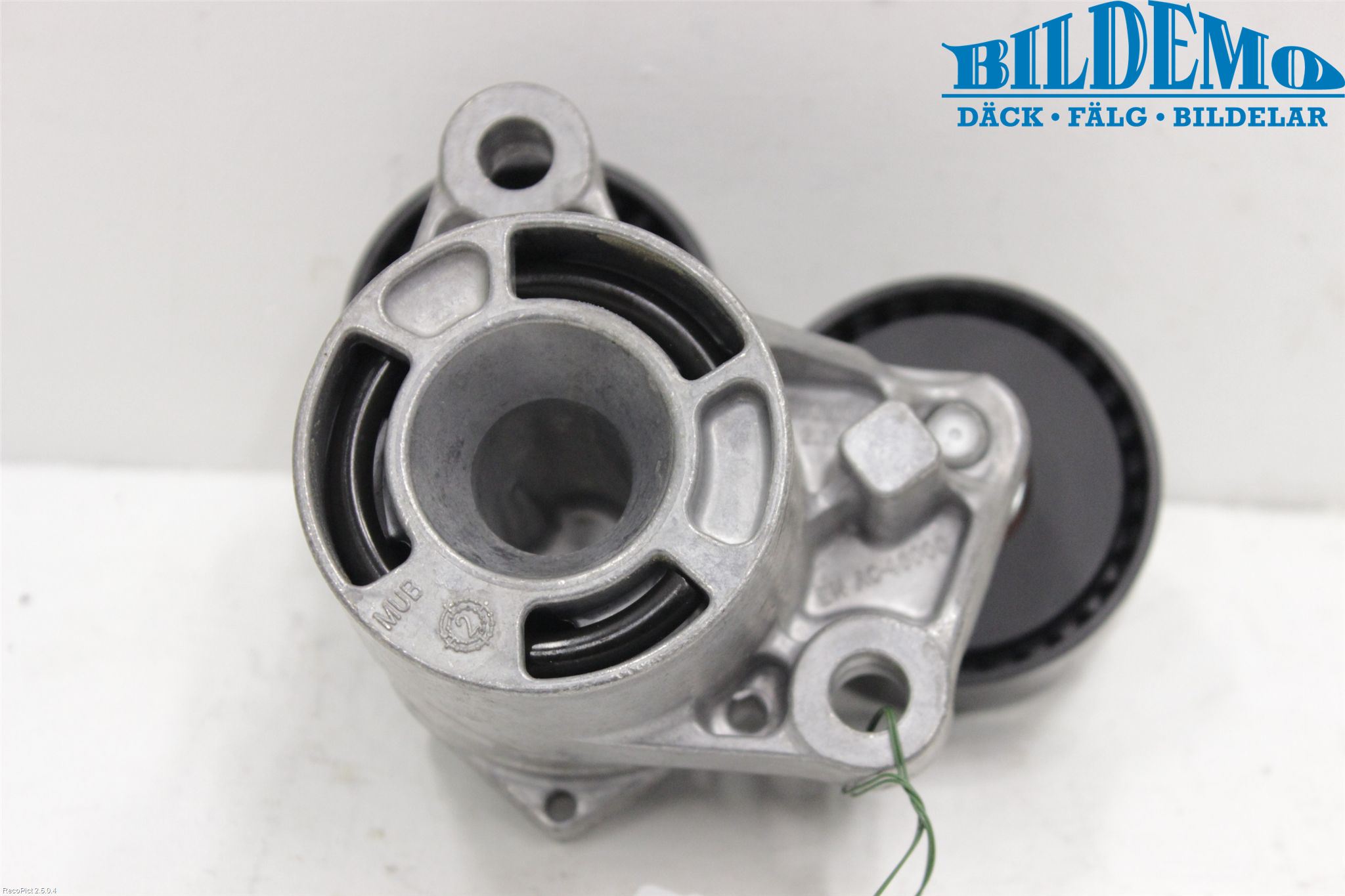 BMW 3 F30/F31/F80 12-19 Remspännare