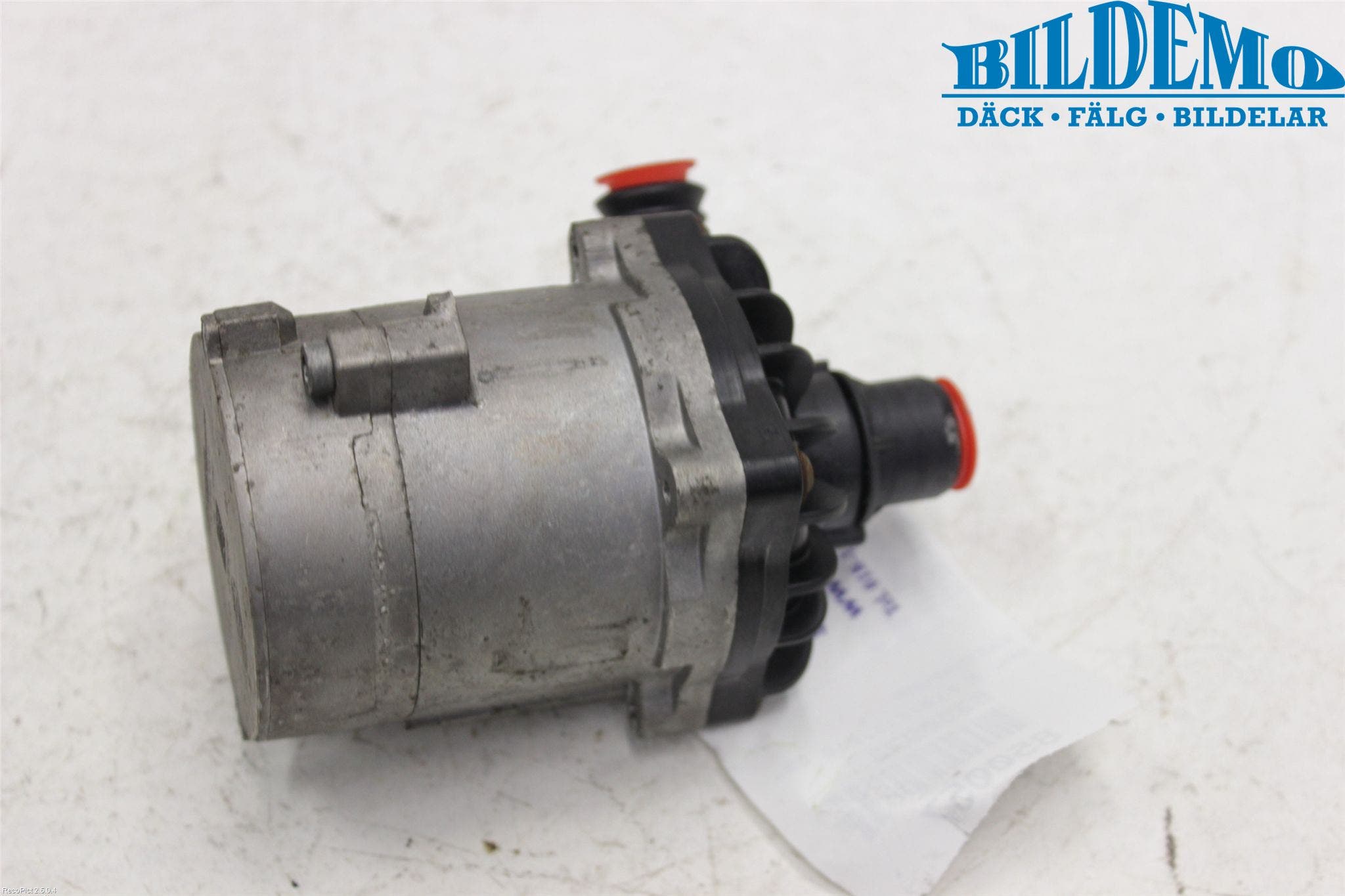 BMW 5 F10/F11/F18 09-17 Vattenpump