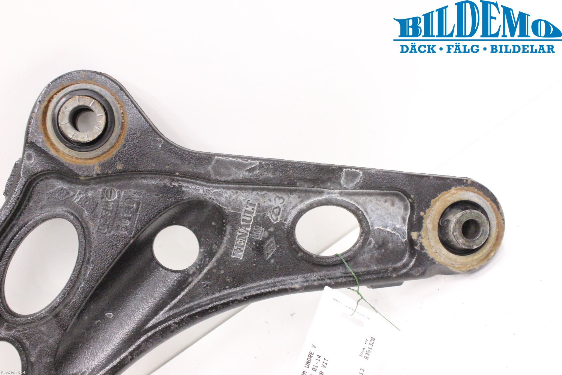 Opel VIVARO 01-14 Bärarm Fram Undre Vä