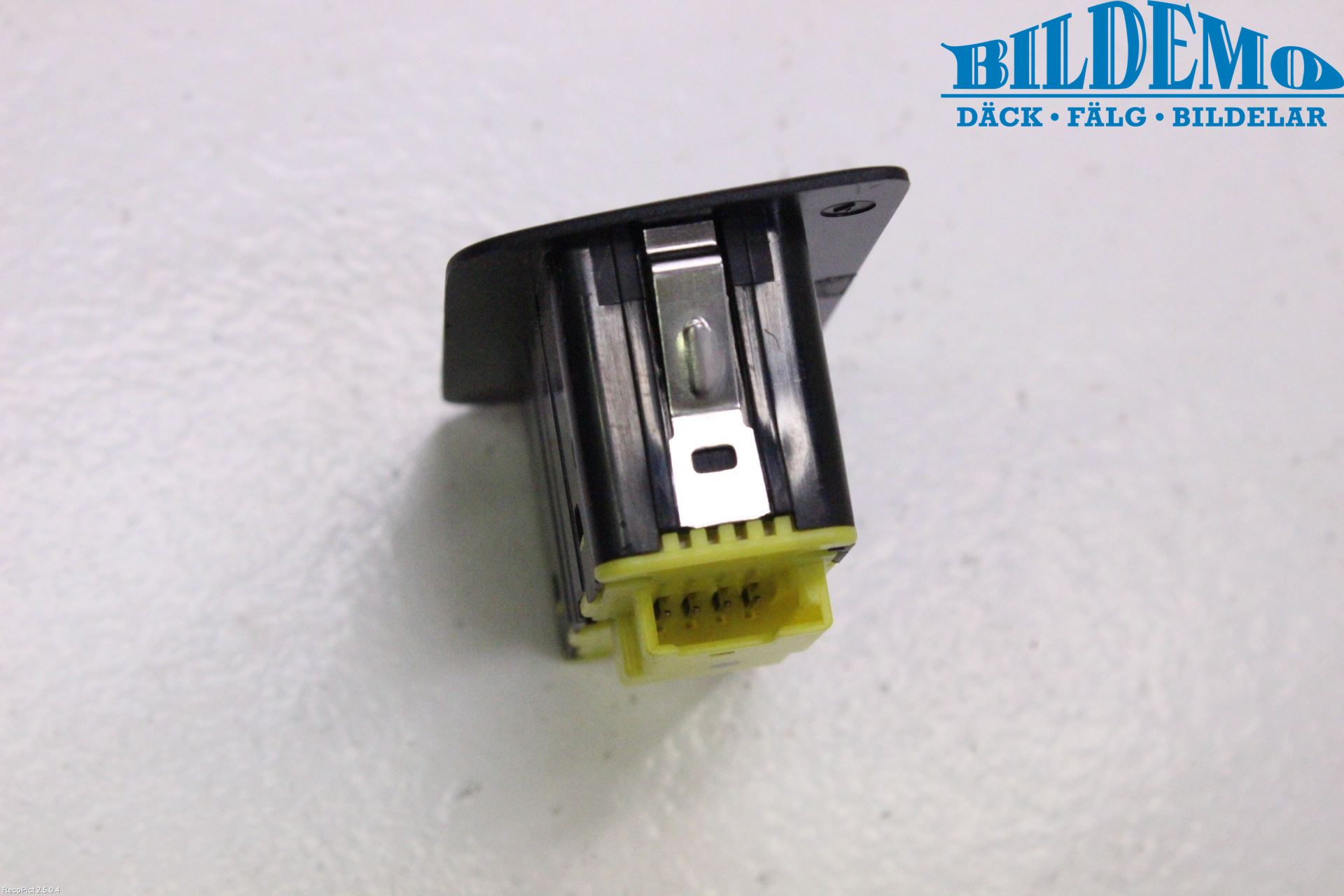 BMW 5 GT F07 09-17 Strömställare Baklucka