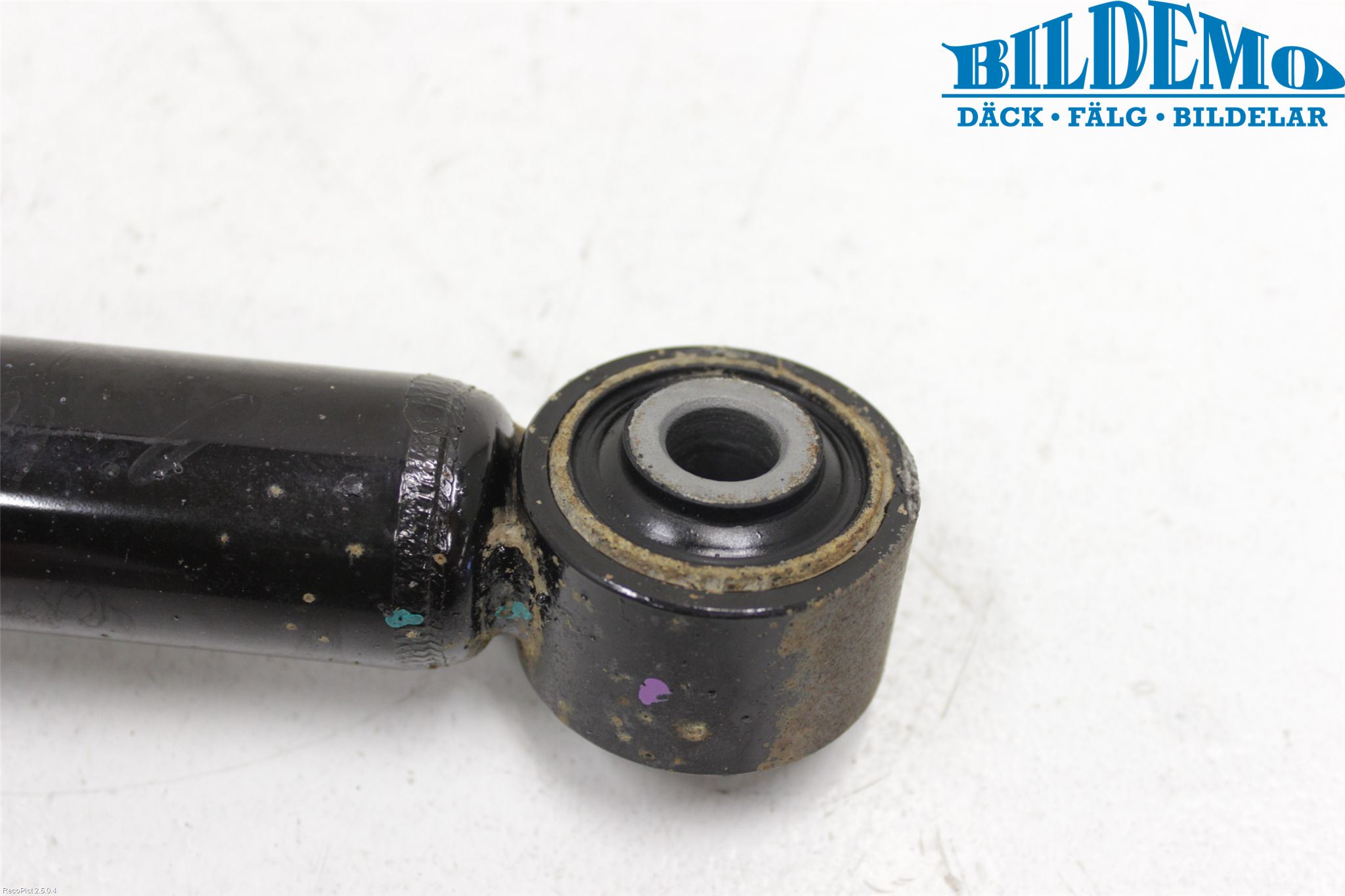 Opel ASTRA J 10-15 Stötdämpare Bak