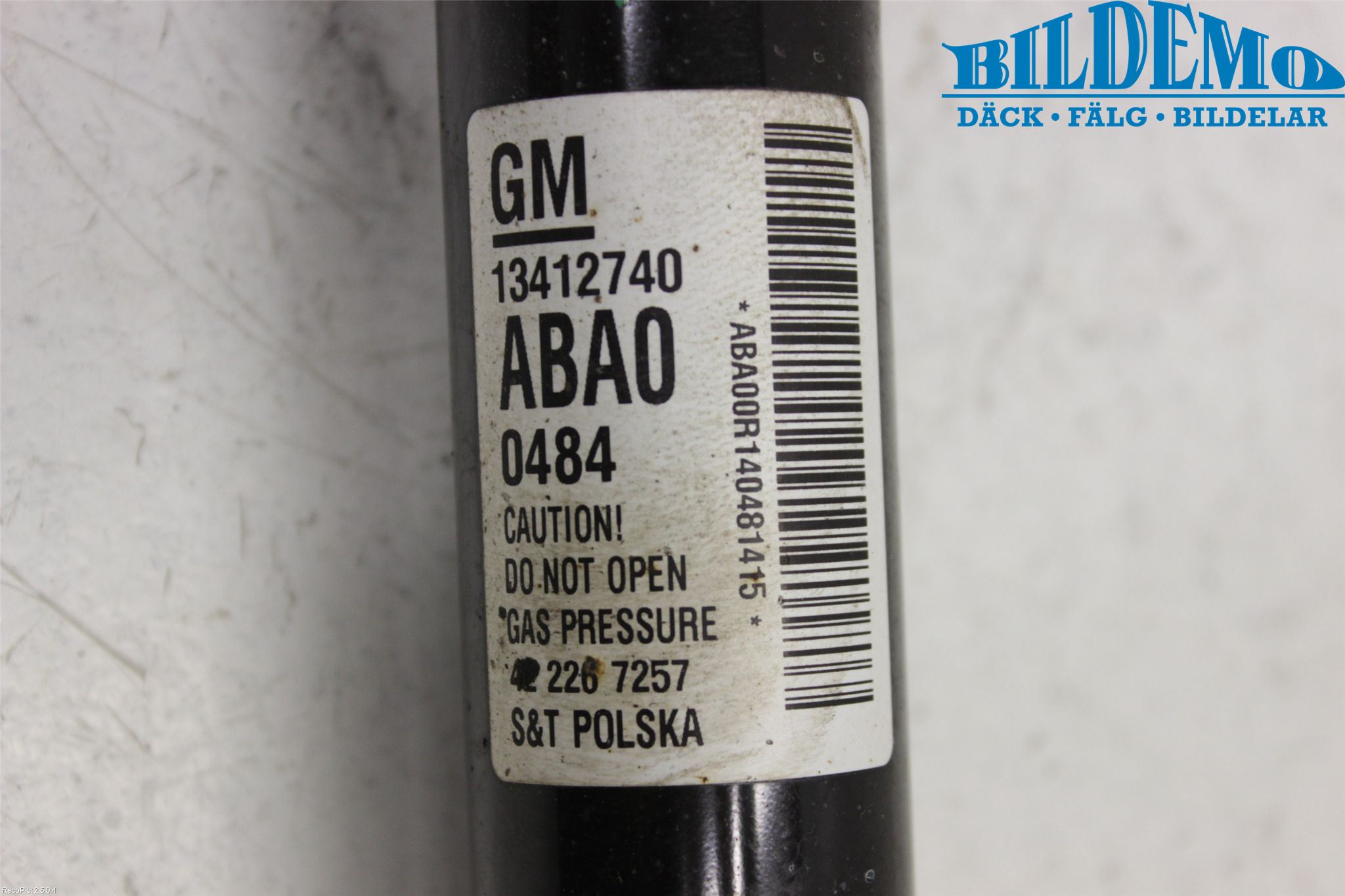 Opel ASTRA J 10-15 Stötdämpare Bak