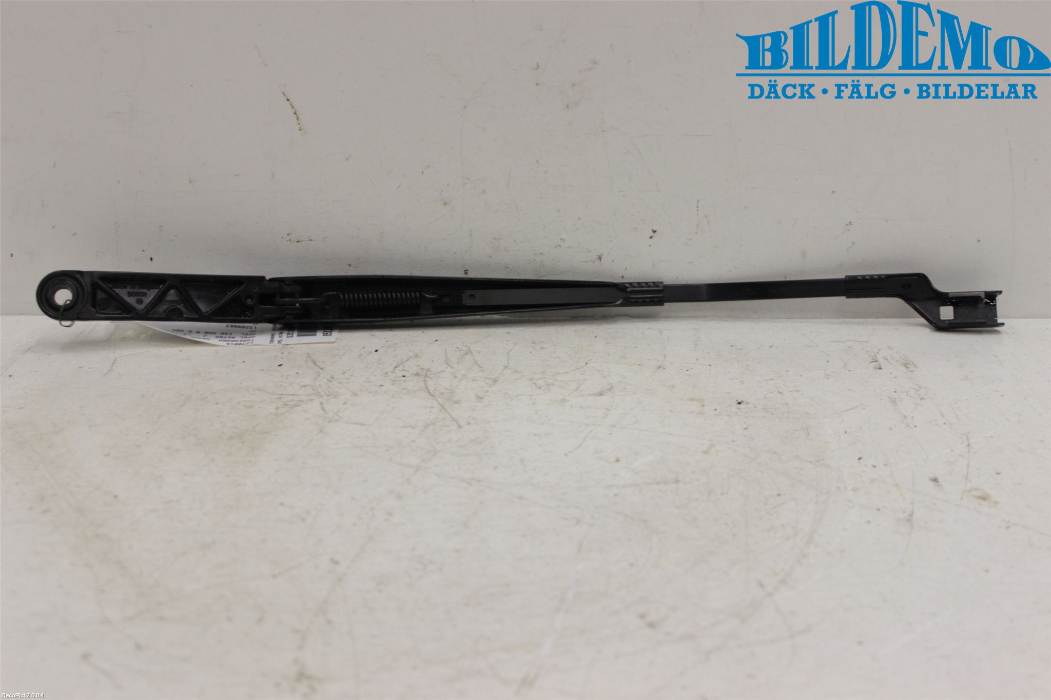 Opel ASTRA J 10-15 Torkararm Armar Vindruta