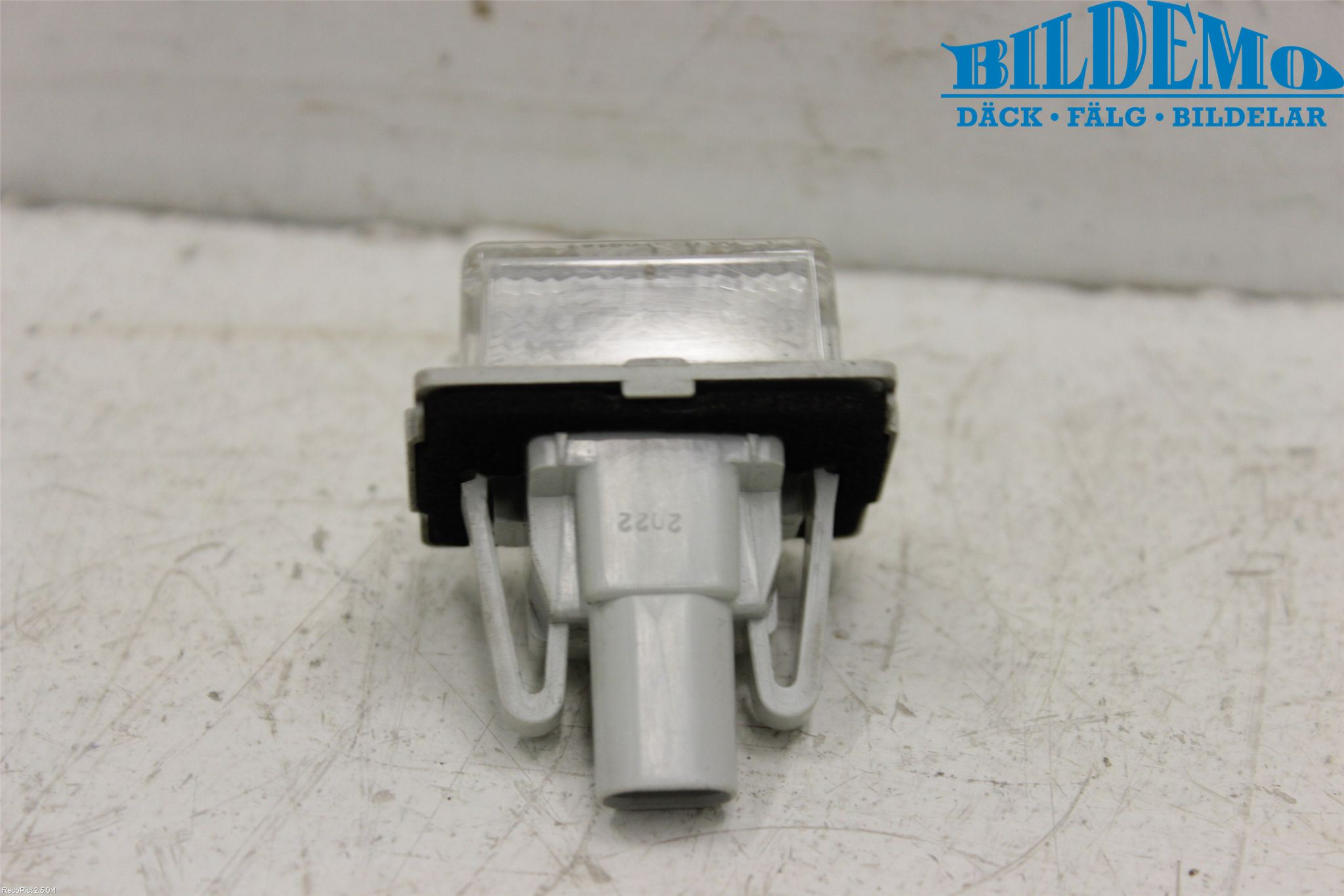 Mercedes-Benz MB E-KLASS (W212) 09-16 Skylt Belysning