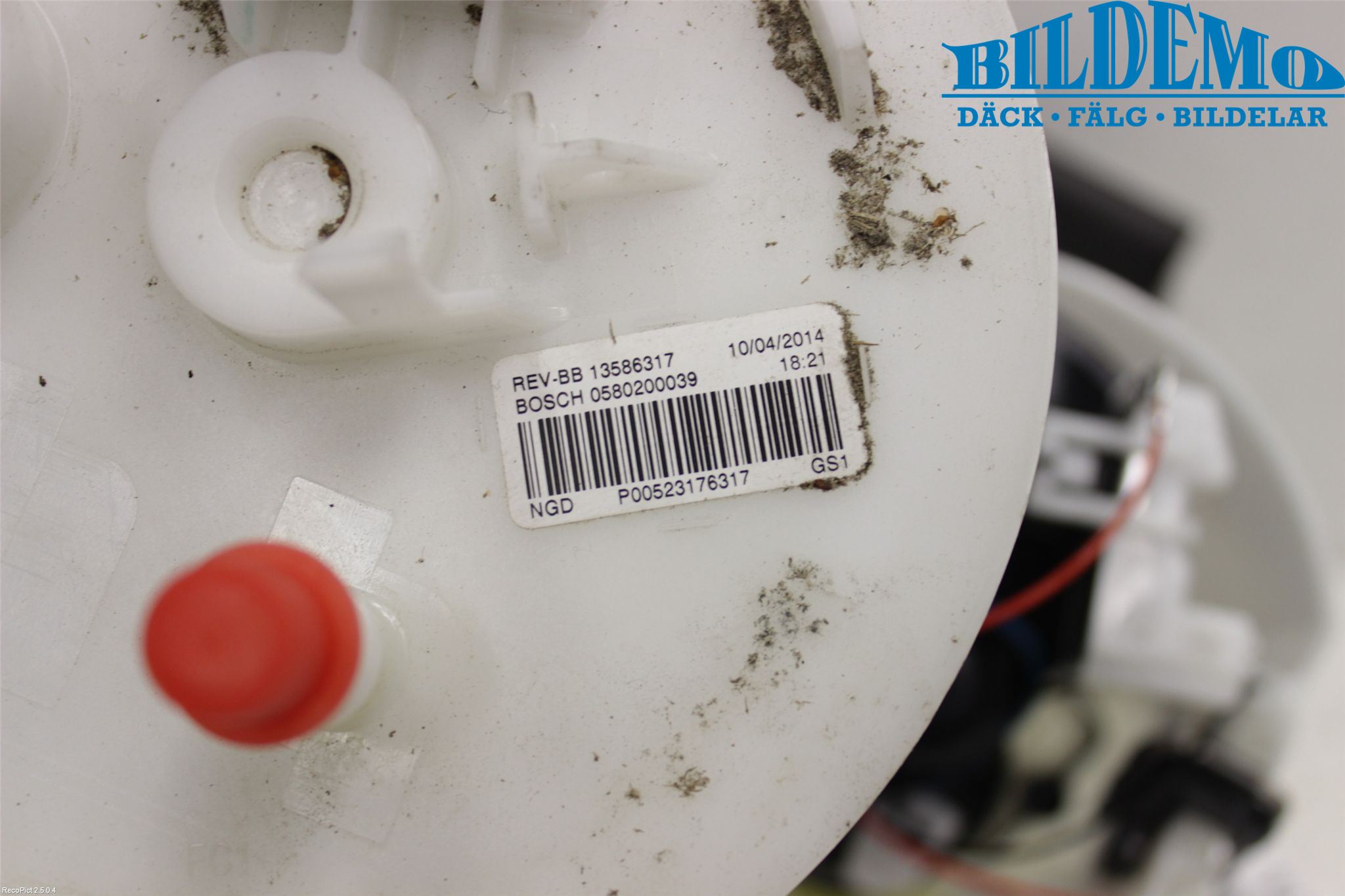 Opel ASTRA J 10-15 Bränsle Insppump Bensin