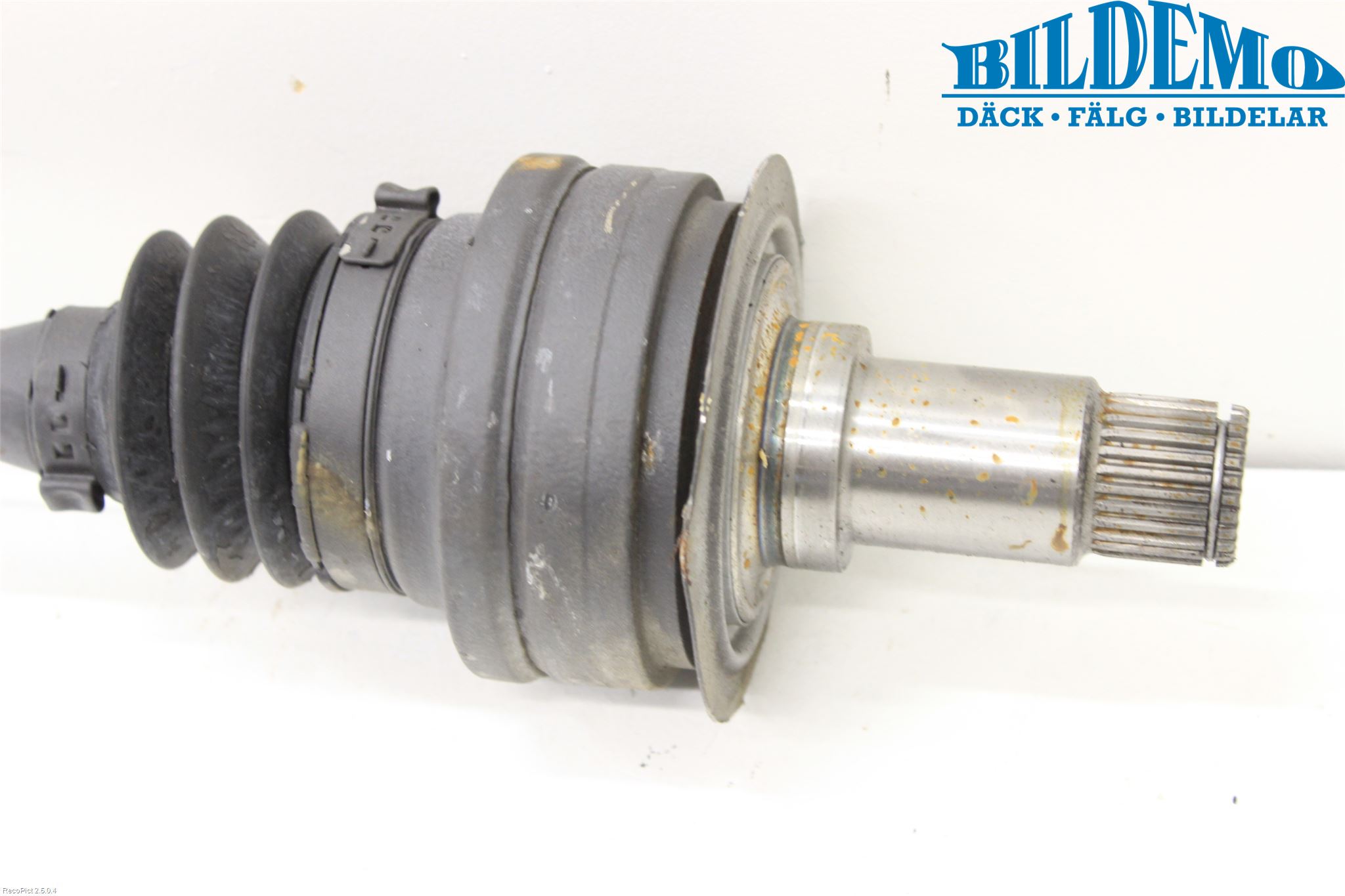 Mercedes-Benz MB GLK-KLASS (X204) 08-16 Drivaxel Bak Höger