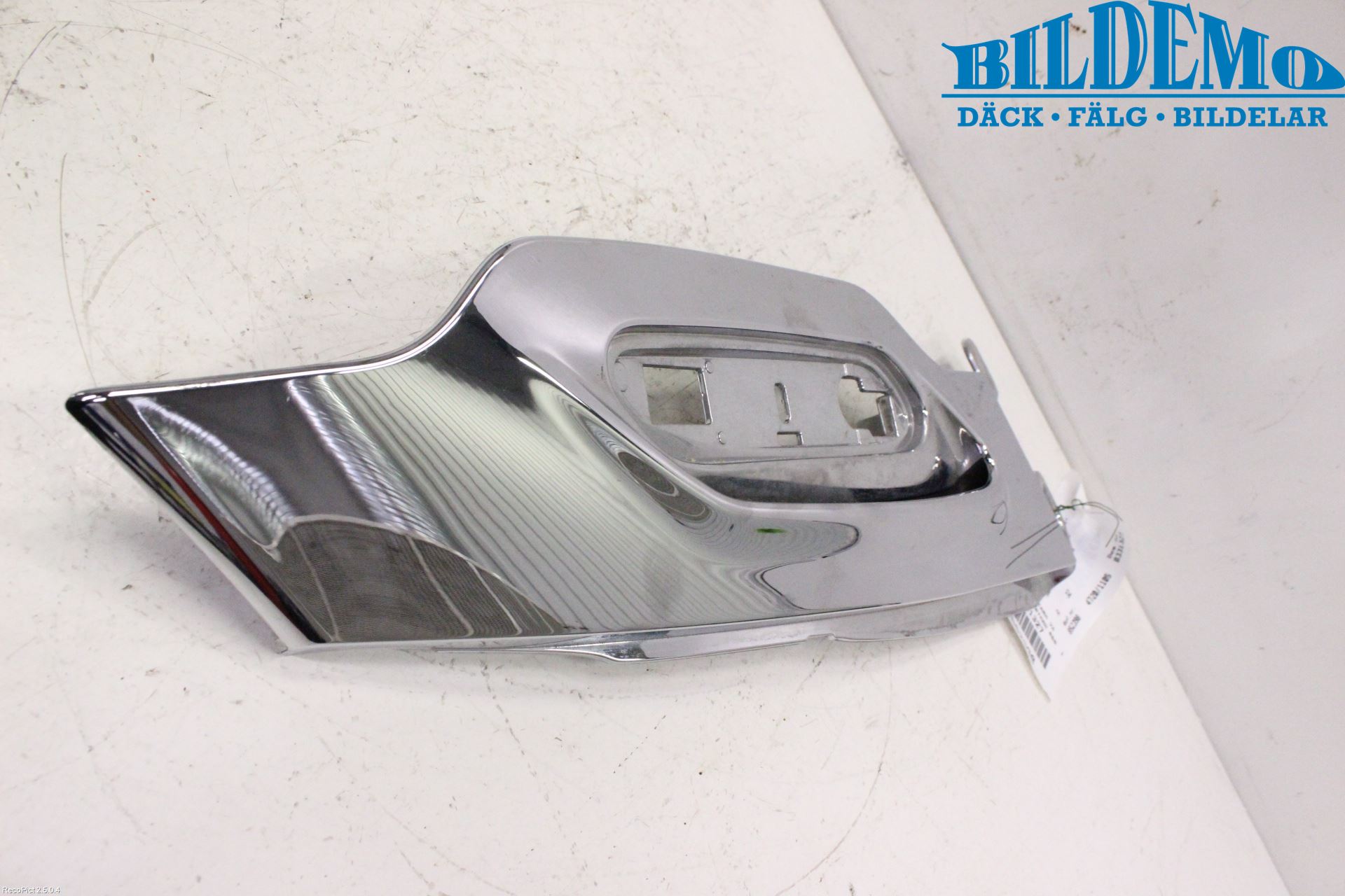 Mini COUNTRYMAN R60 11-16 List Framskärm Vä