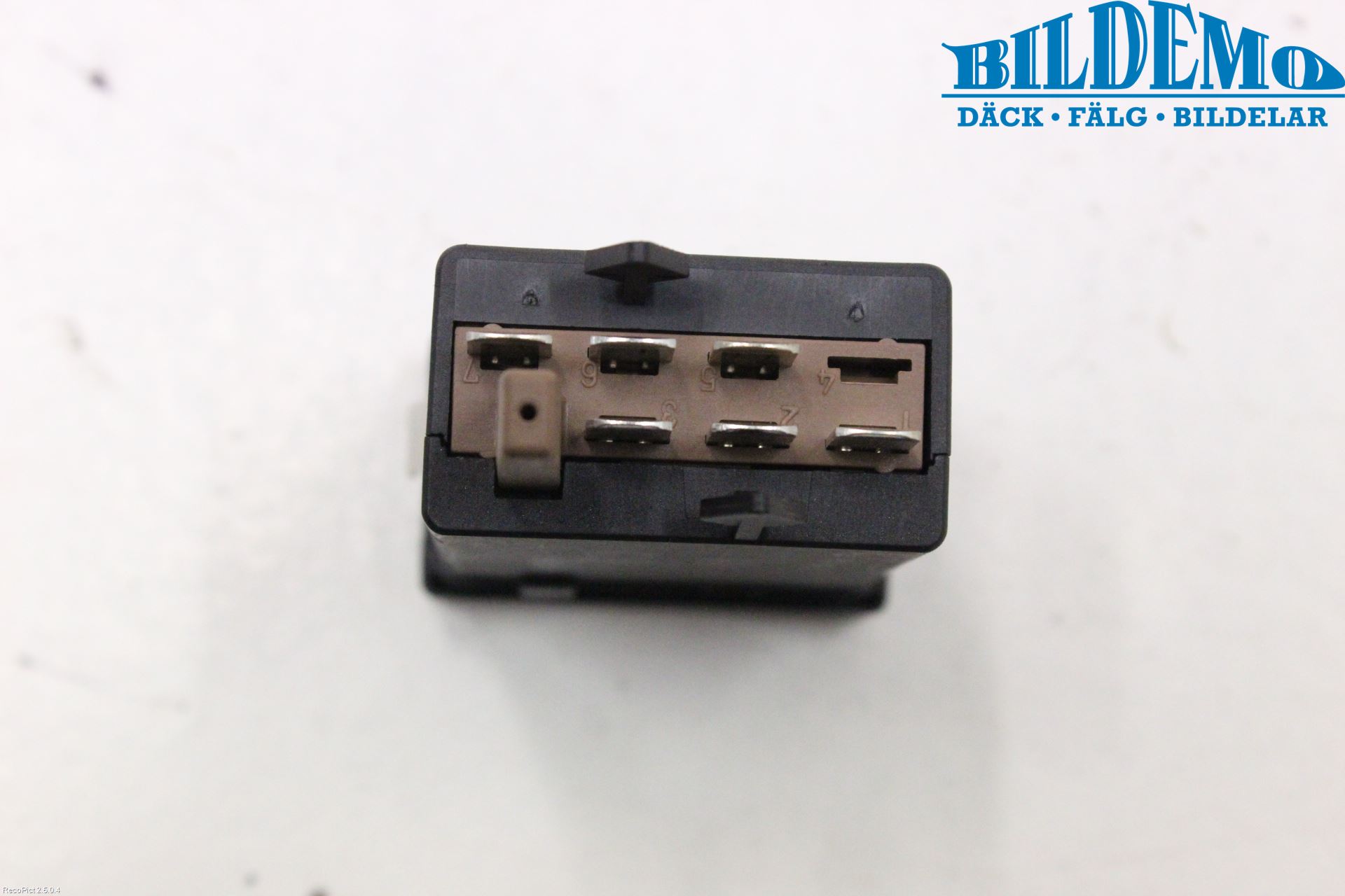 Volkswagen VW PASSAT 97-00 Strömställare Stolvärme