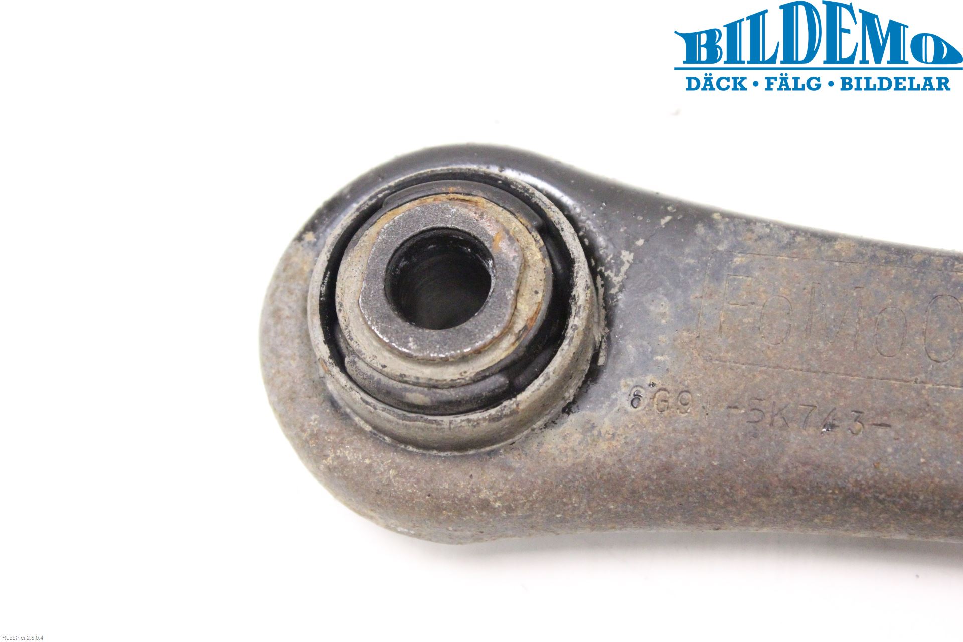 Volvo V70 08-13 Bärarm Bak Höger