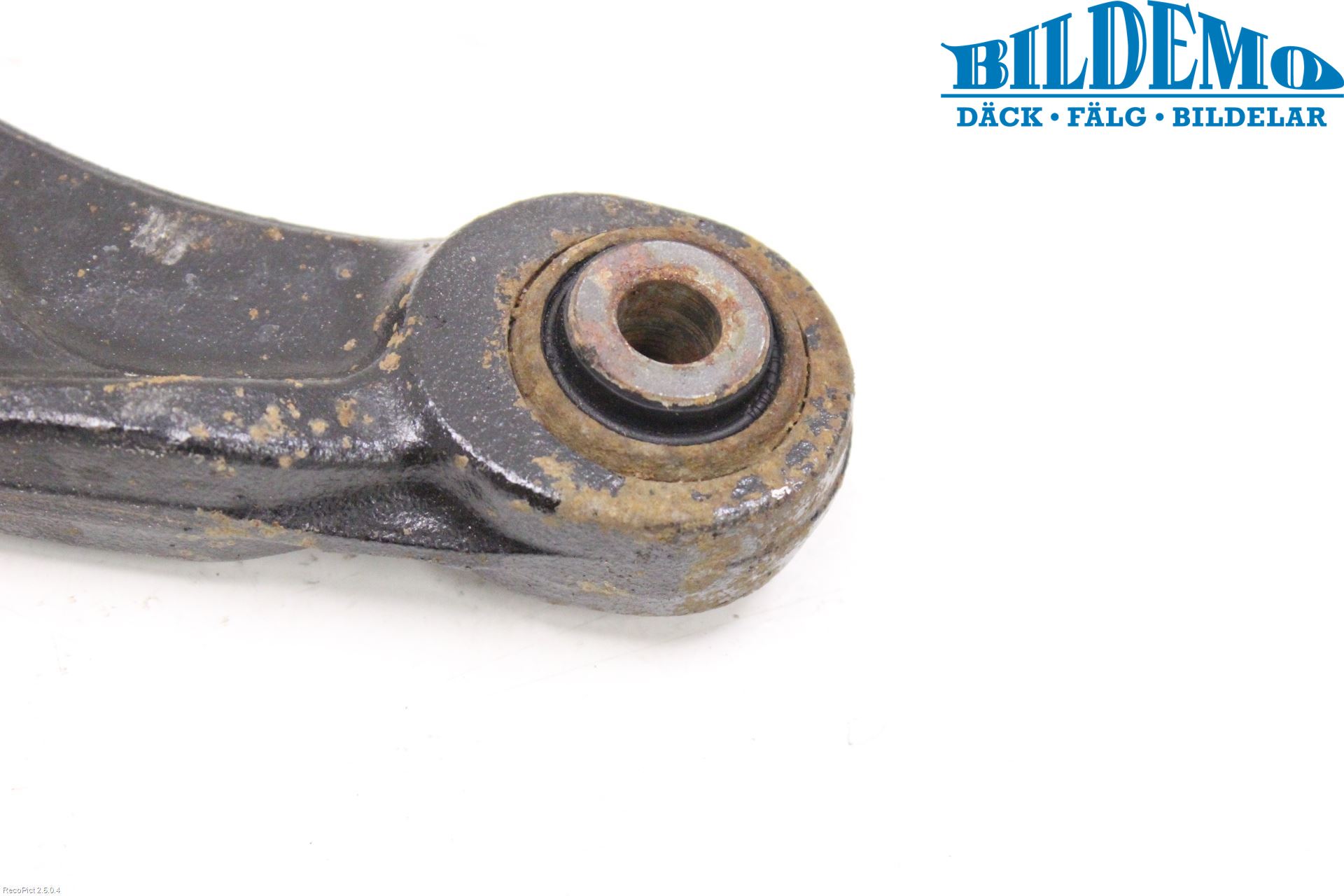 Volvo V70 08-13 Bärarm Bak Vänster