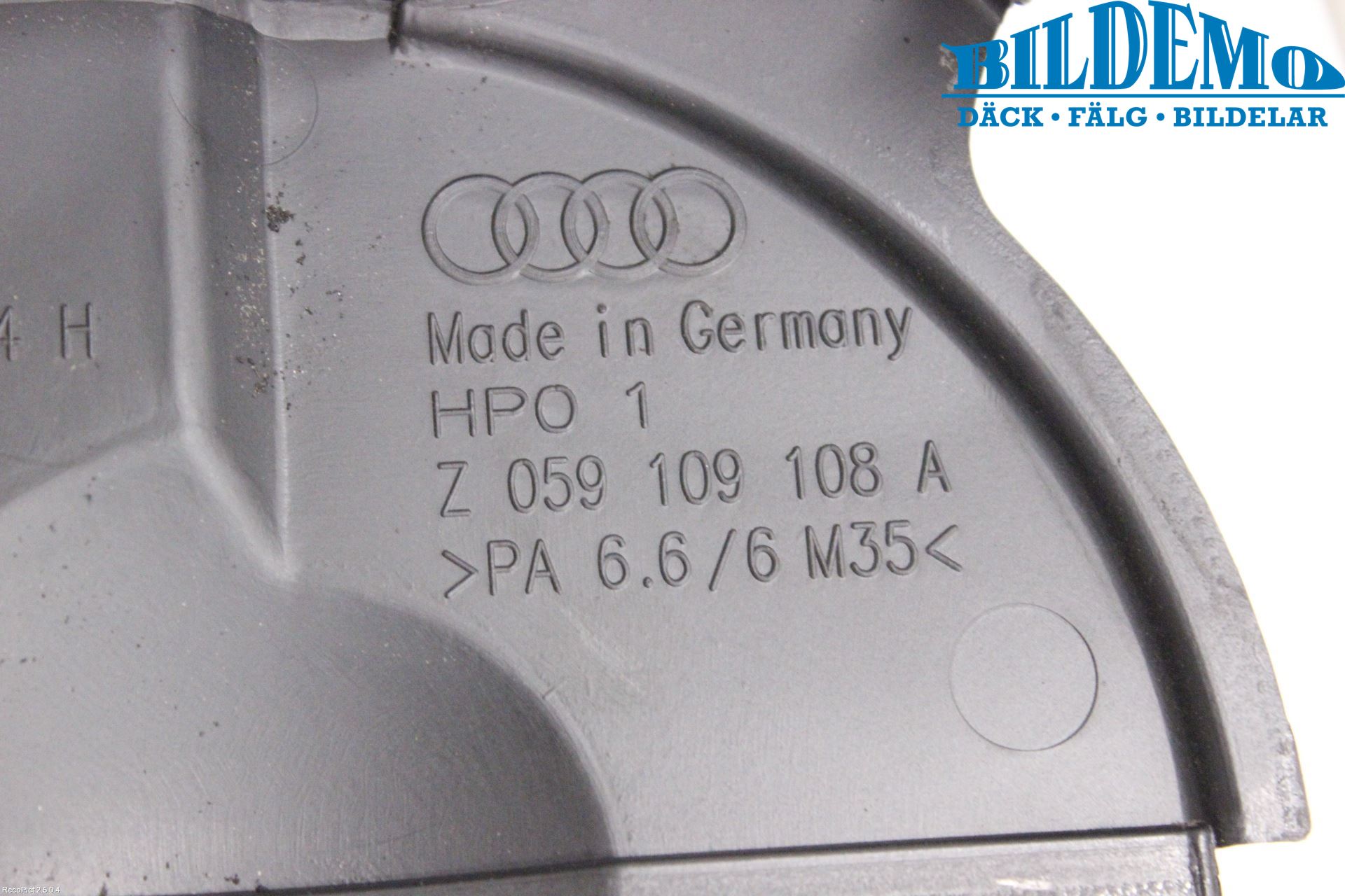 Audi A4/S4 01-05 Motorkåpa