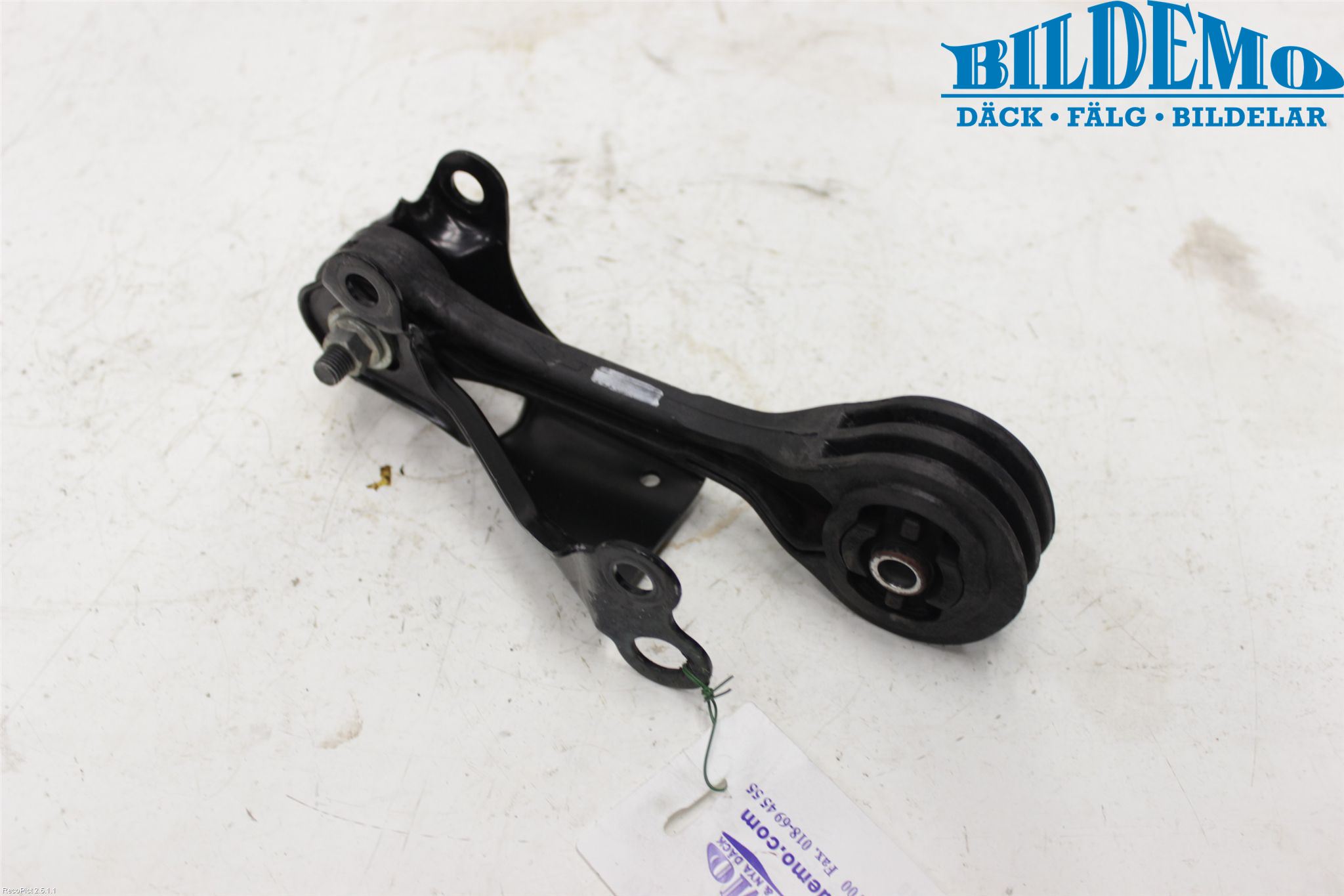 Subaru FORESTER SG 06- Motorfäste