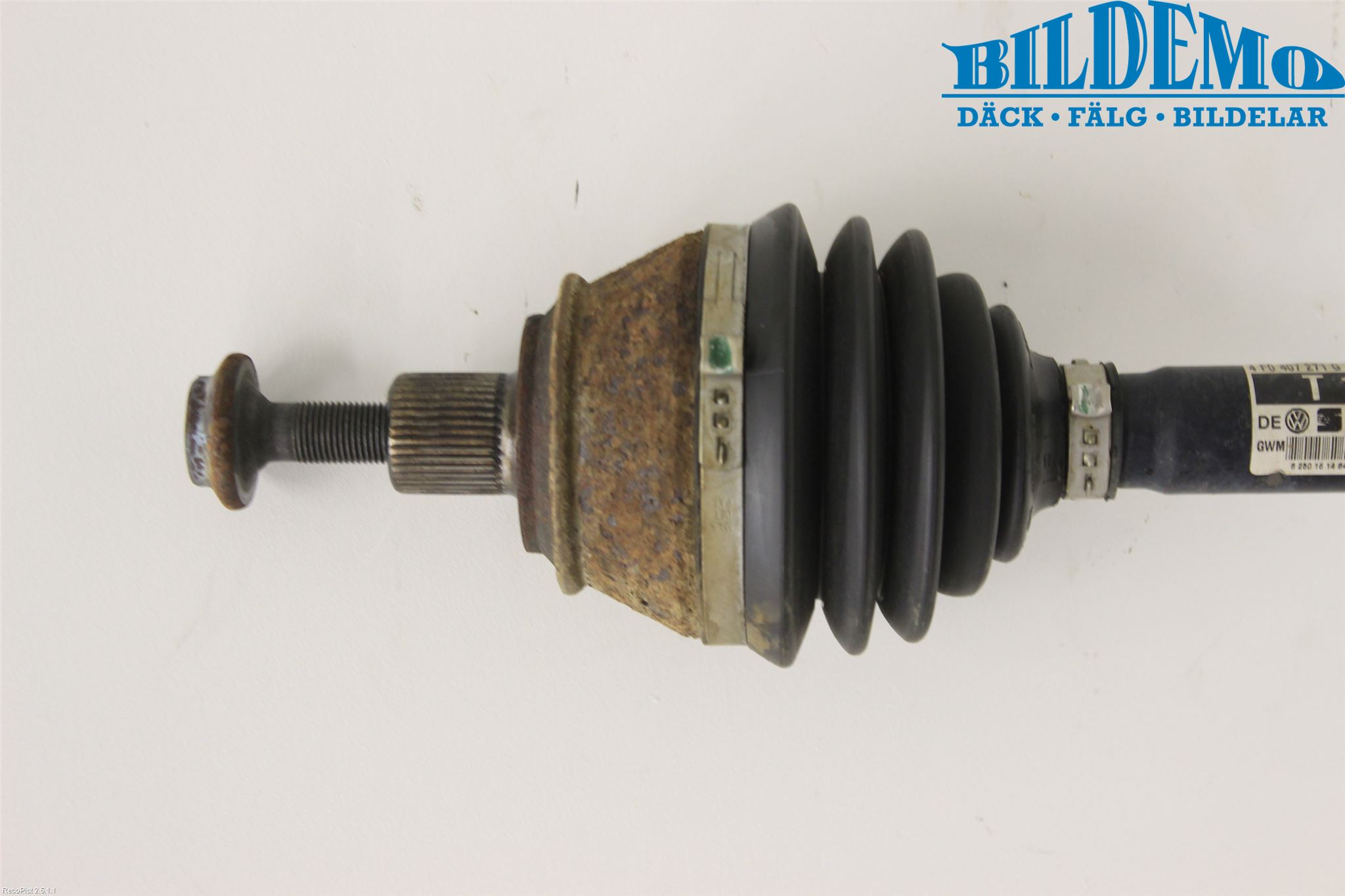 Audi A6/S6     05-11 Drivaxel Fram Vänster