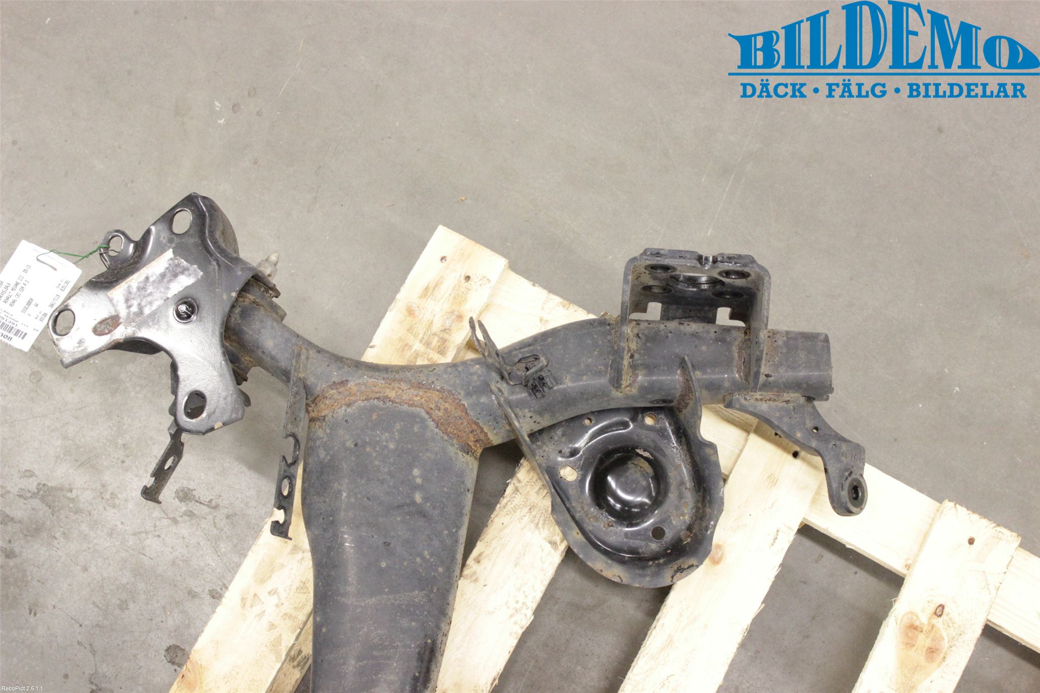 Renault MEGANE III 09-15 Bakaxelbalk