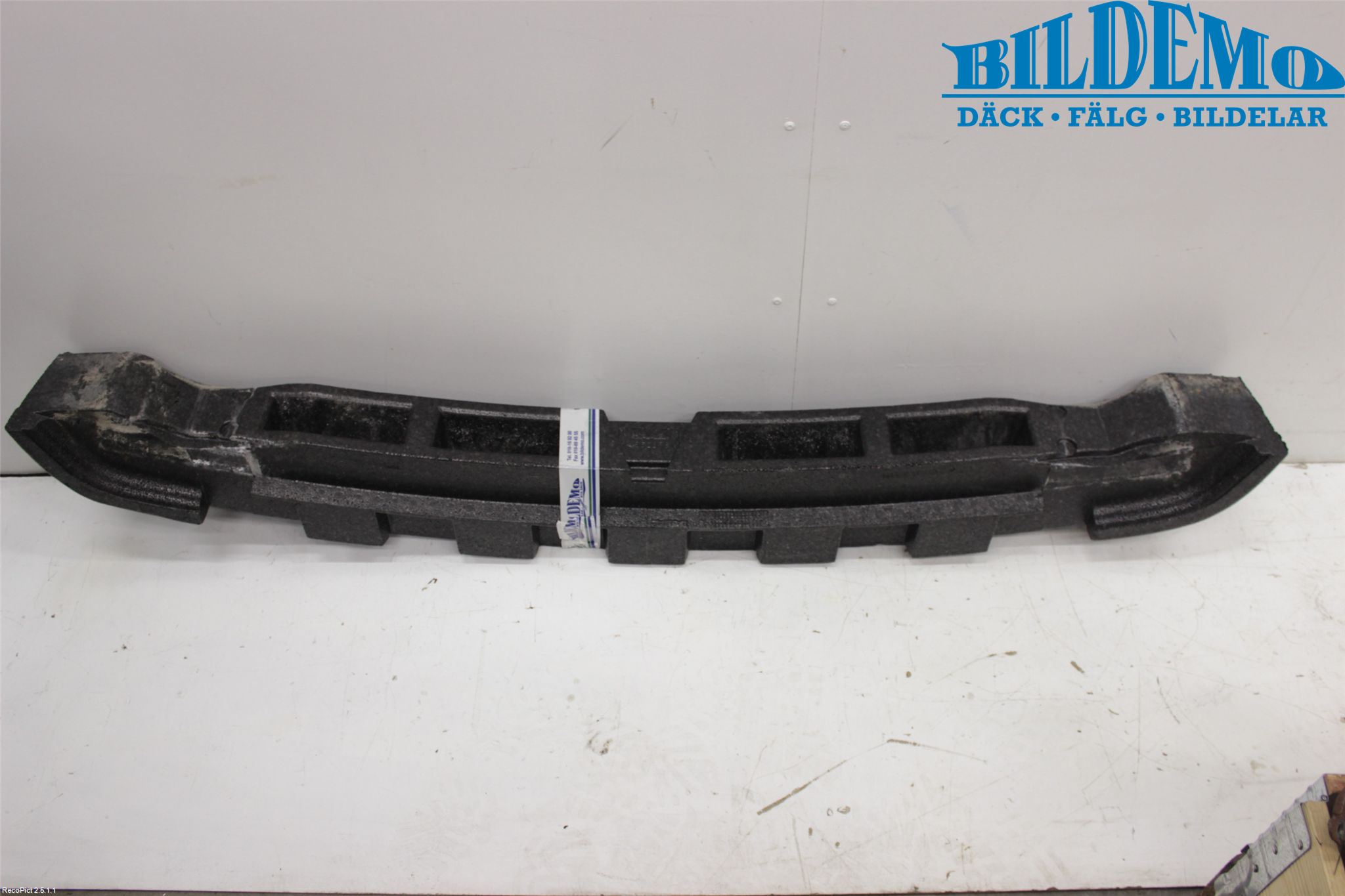 Saab 9-5 -05 Stötfångare Deformelement Bak