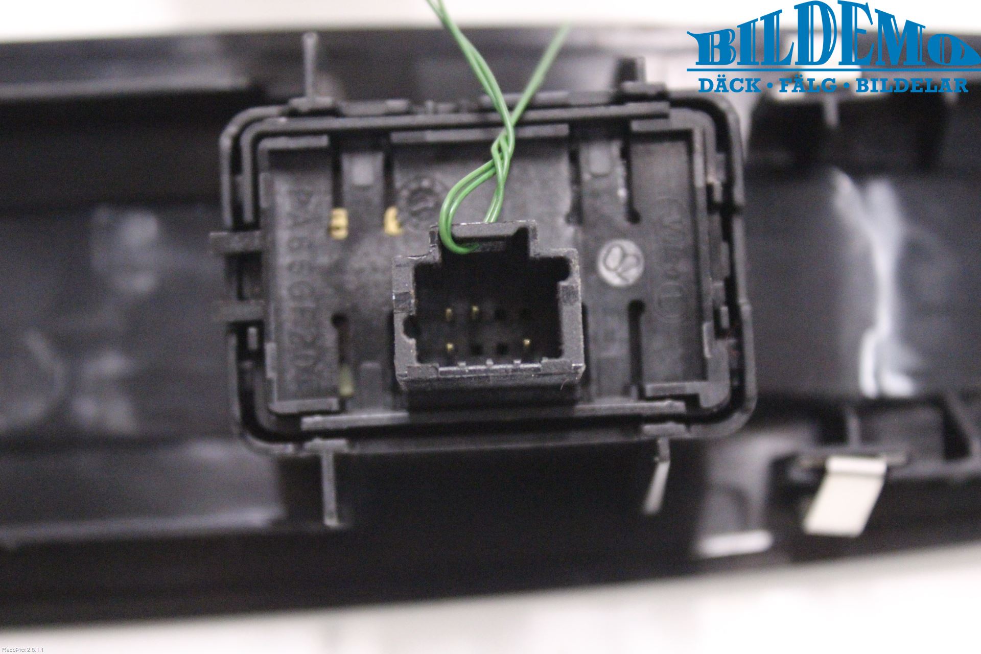 Renault MEGANE III 09-15 Strömställare Elhiss