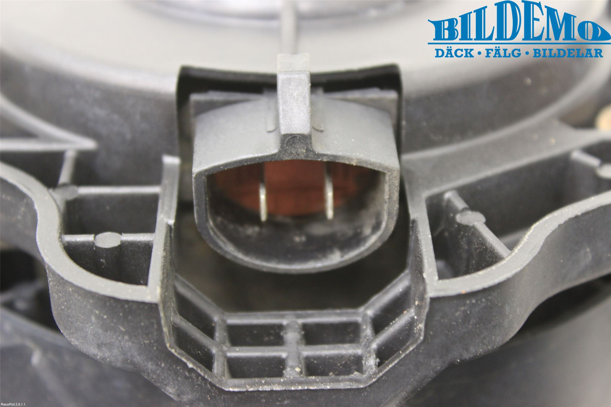 Mazda 2 (DY) 03-07 Kylfläkt El