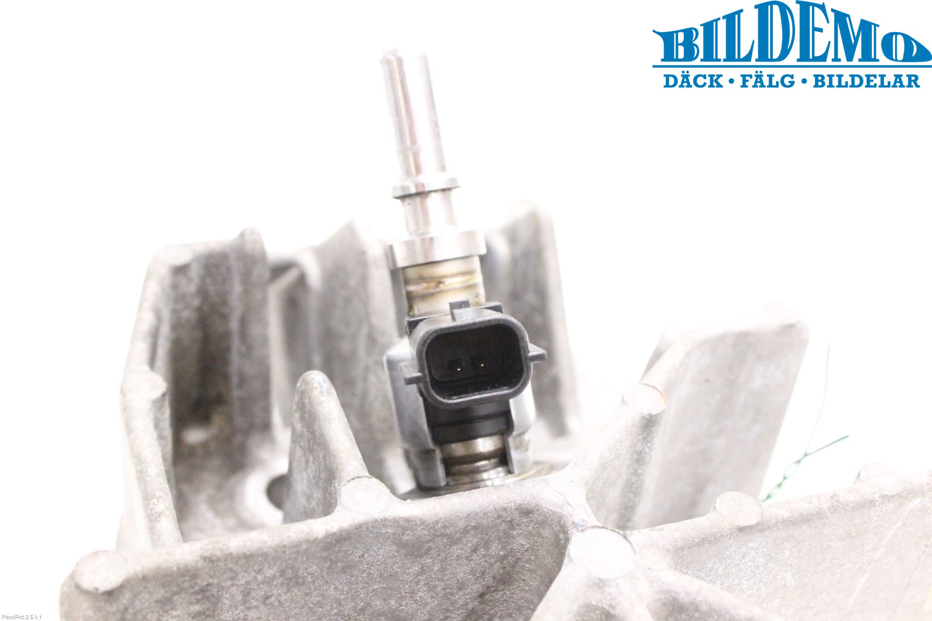 Renault MEGANE III 09-15 Injkallstartsventil