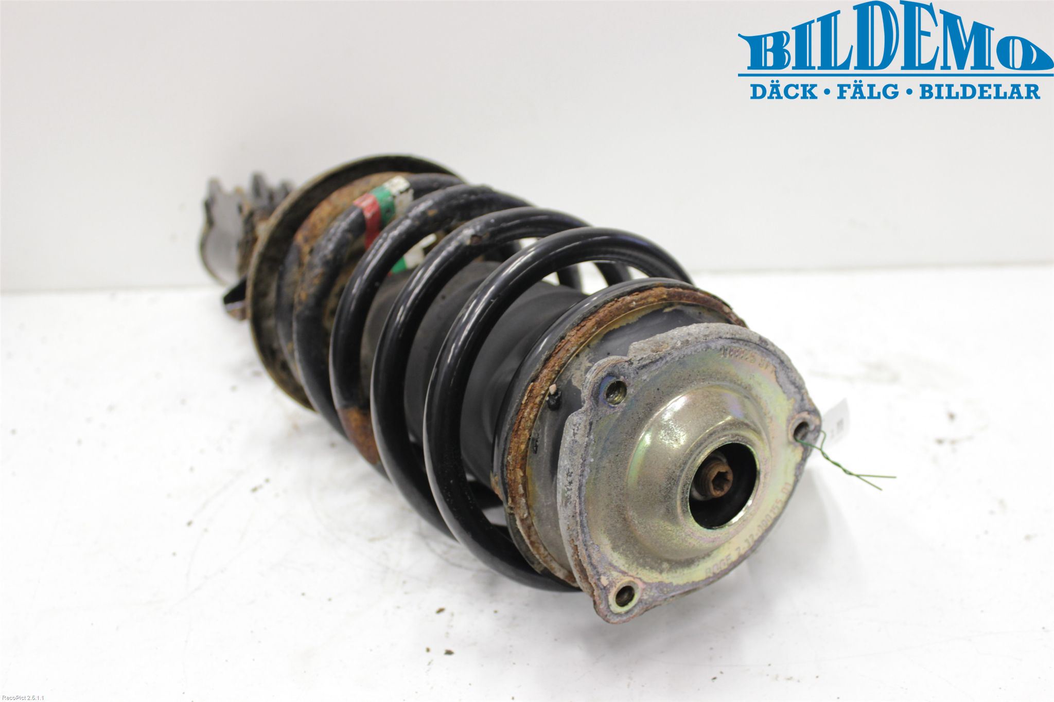 Saab 9-5     06-10 Fjäderben Fram Vänster