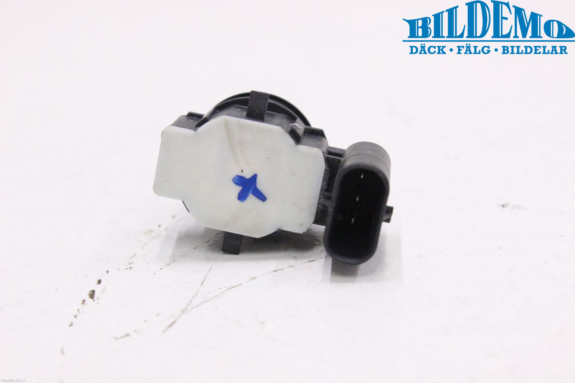 BMW 1 F20/F21 11-19 Parkeringshjälp Backsensor