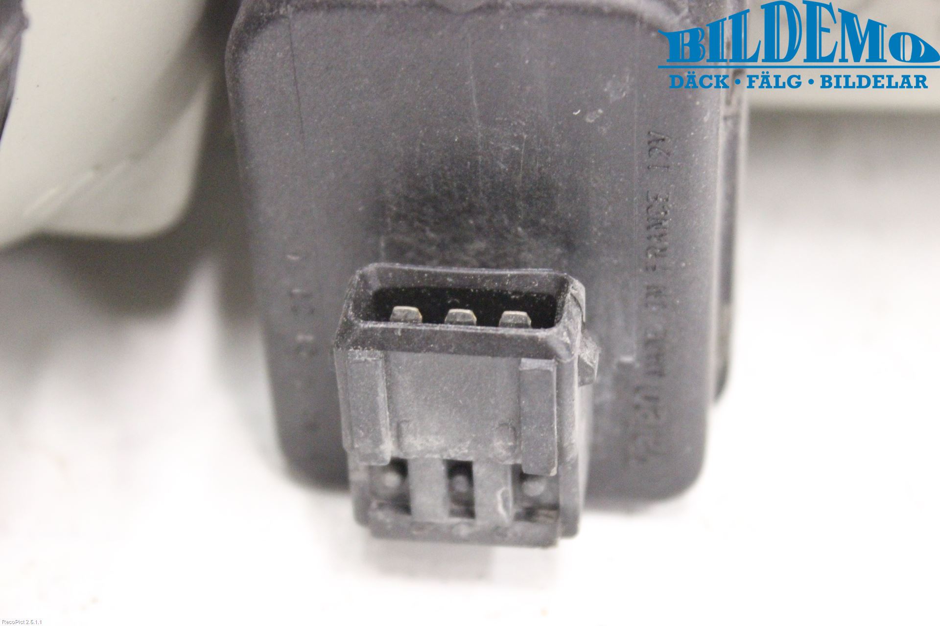 Saab 9-5 -05 Strålkastare Vänster