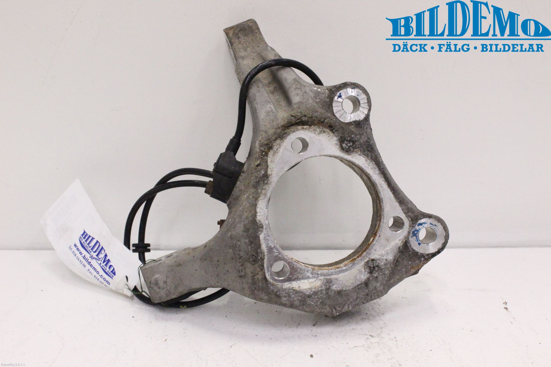 Saab 9-5     06-10 Styrspindel Lagerhus Hö