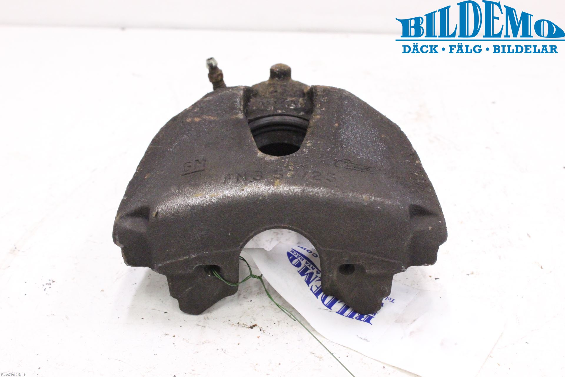 Saab 9-5 -05 Bromsok Fram Höger