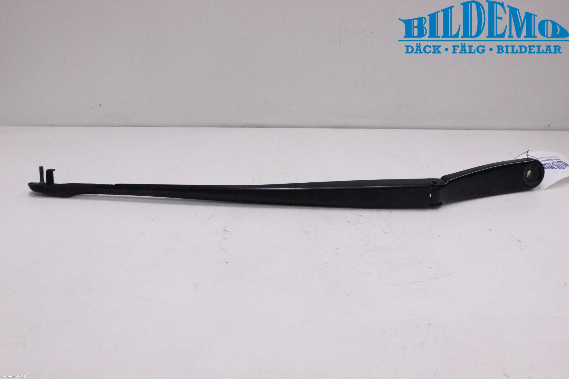 BMW 5 F10/F11/F18 09-17 Torkararm Armar Vindruta