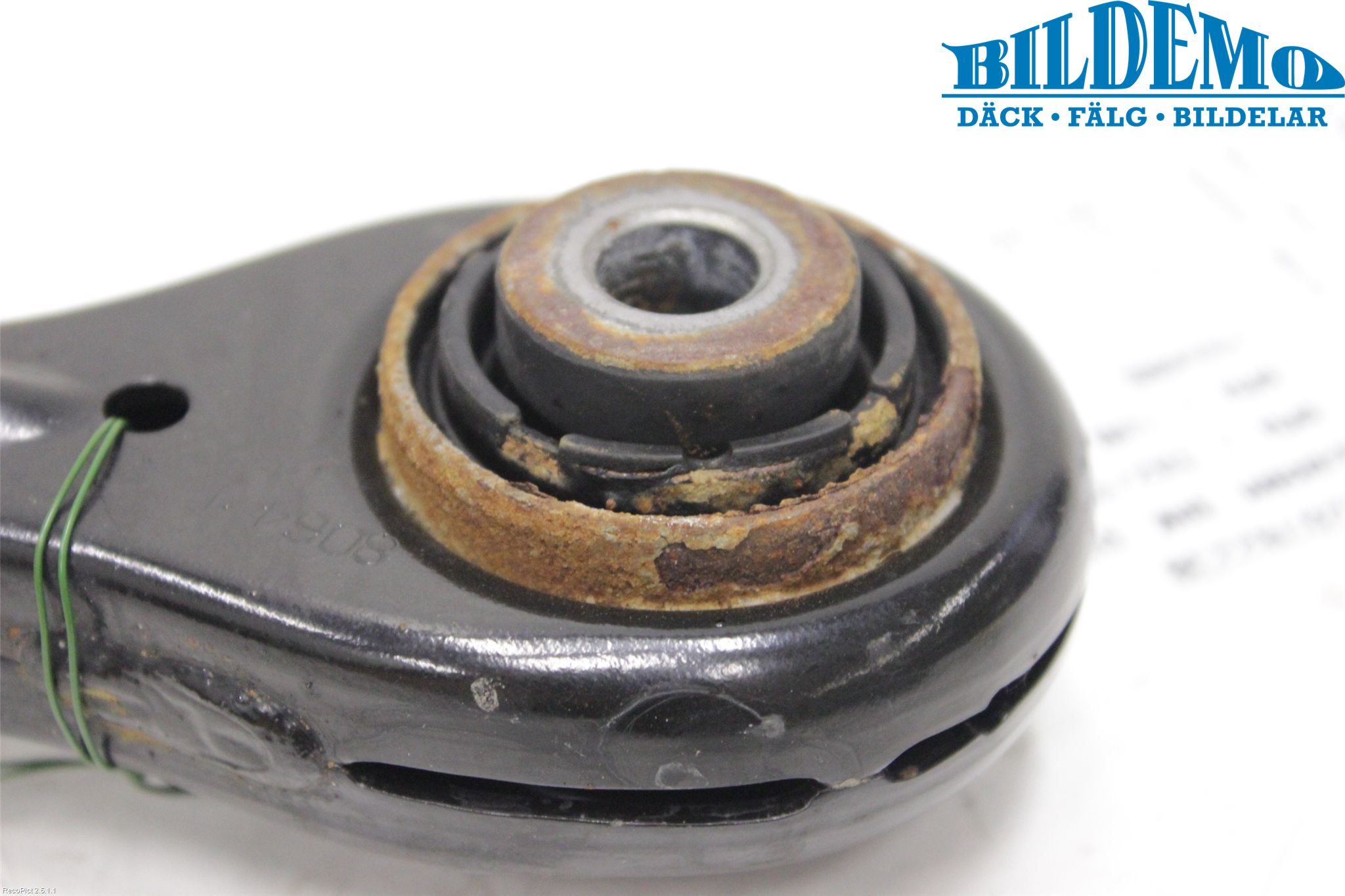 BMW 1 E82/88 Coupé/Cab 06-13 Bärarm Bak Övre Höger