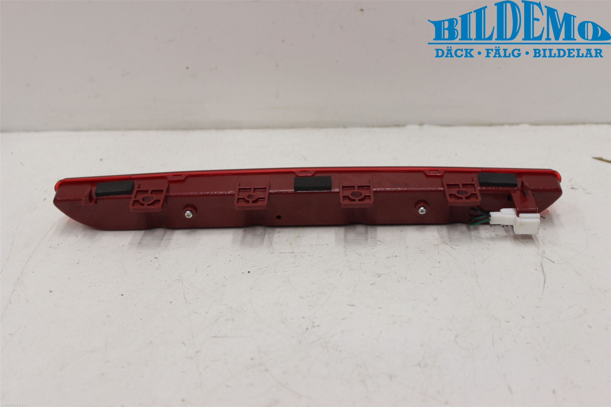 Kia SPORTAGE (SL) 11-15 Bromsljus Bakruta
