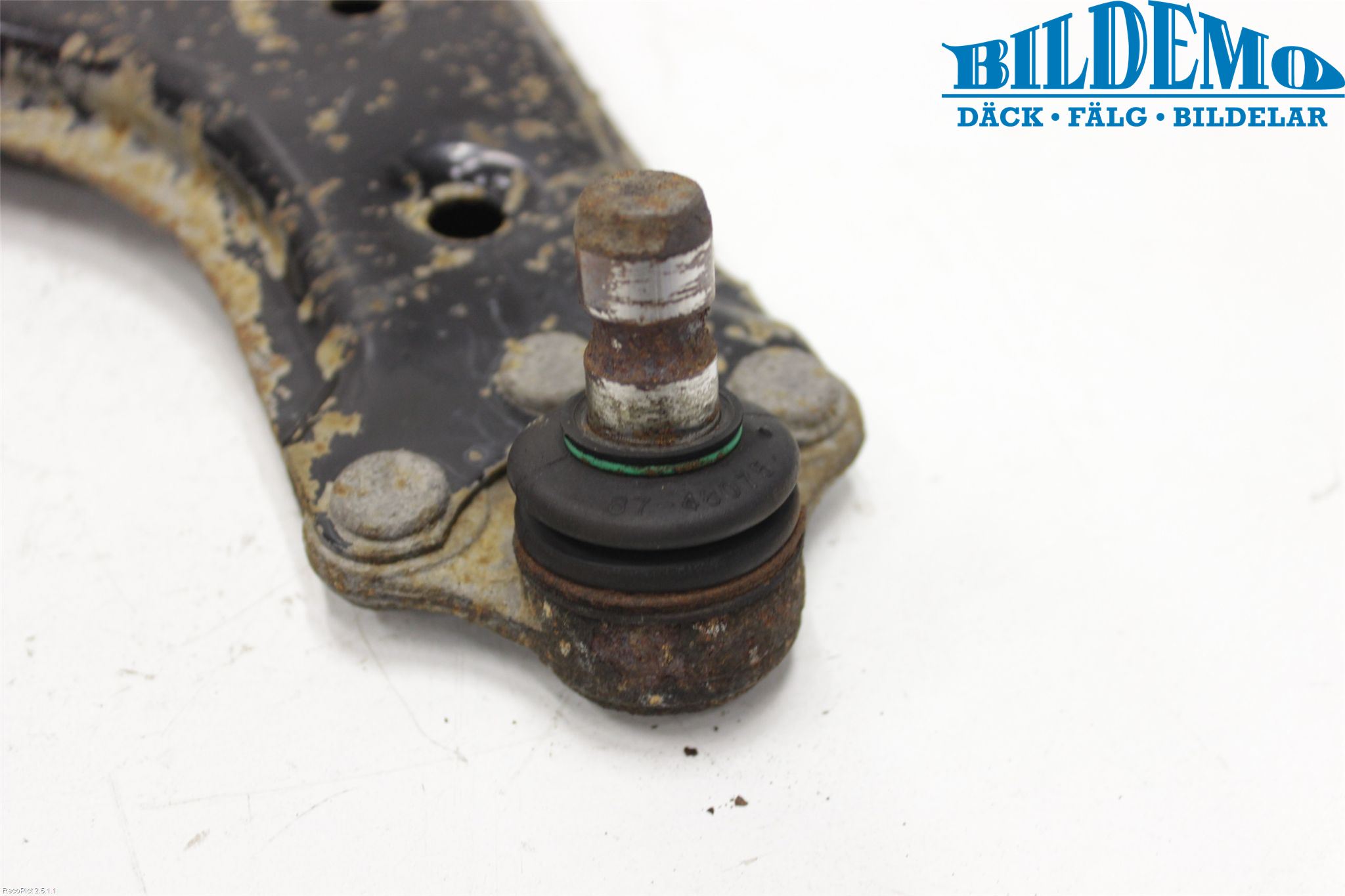 Opel ASTRA H 04-12 Bärarm Fram Undre Hö