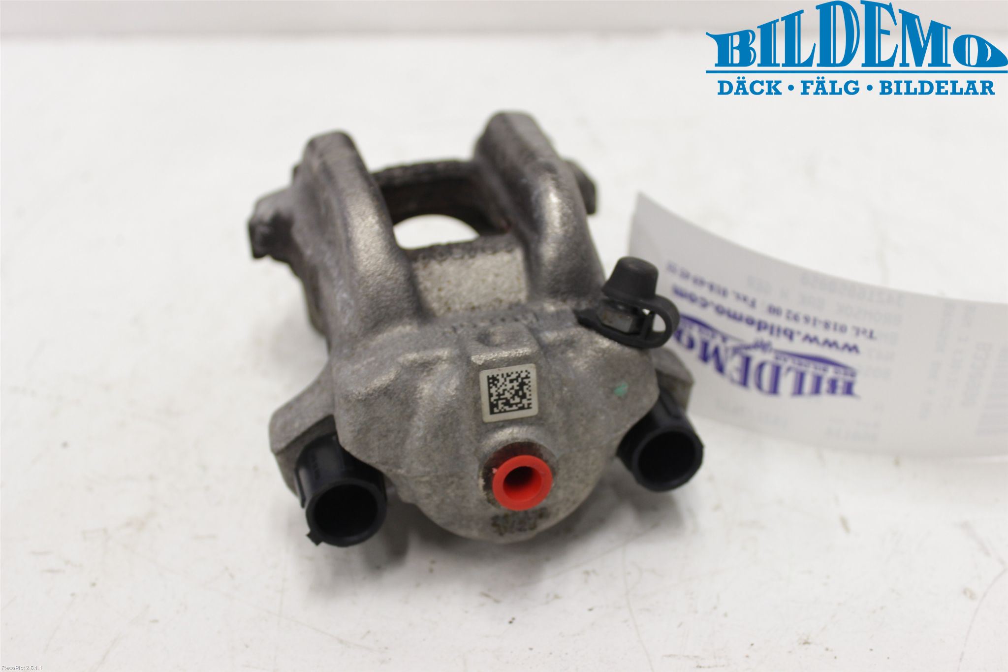 BMW 3 F30/F31/F80 12-19 Bromsok Bak Höger