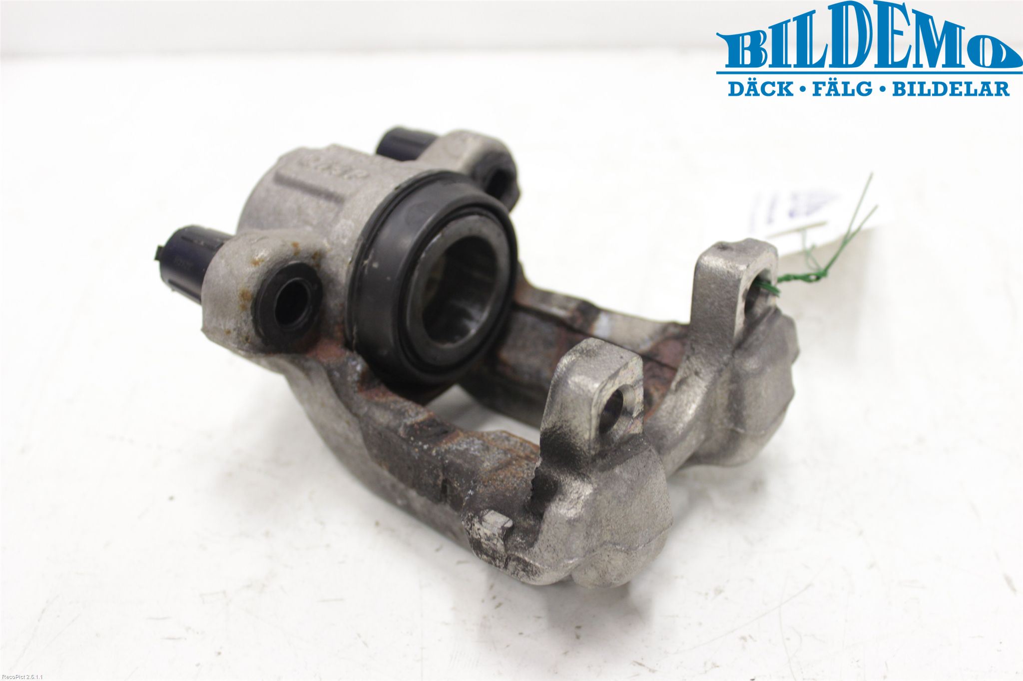 BMW 3 F30/F31/F80 12-19 Bromsok Bak Höger