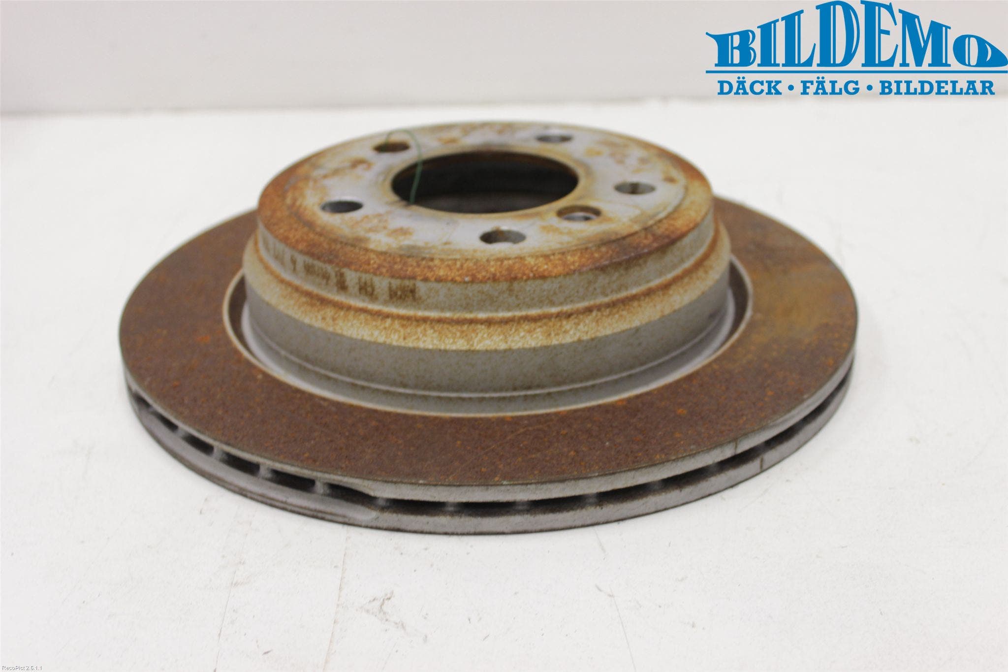 BMW 3 F30/F31/F80 12-19 Bromsskiva Bak