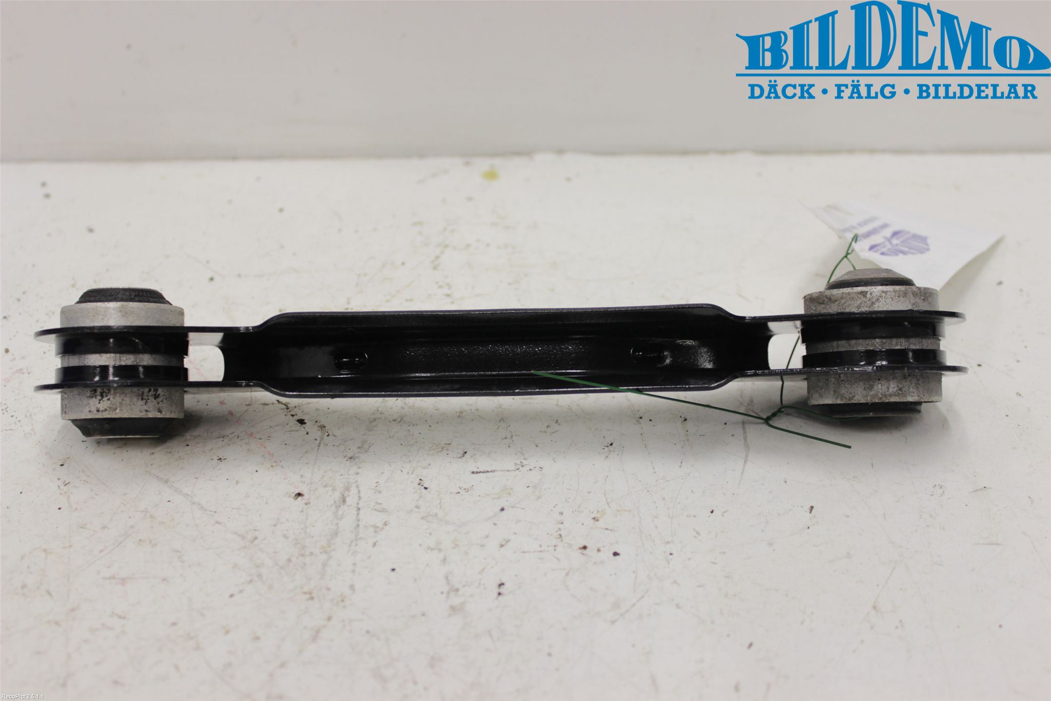 BMW 3 F30/F31/F80 12-19 Bärarm Bak Vänster